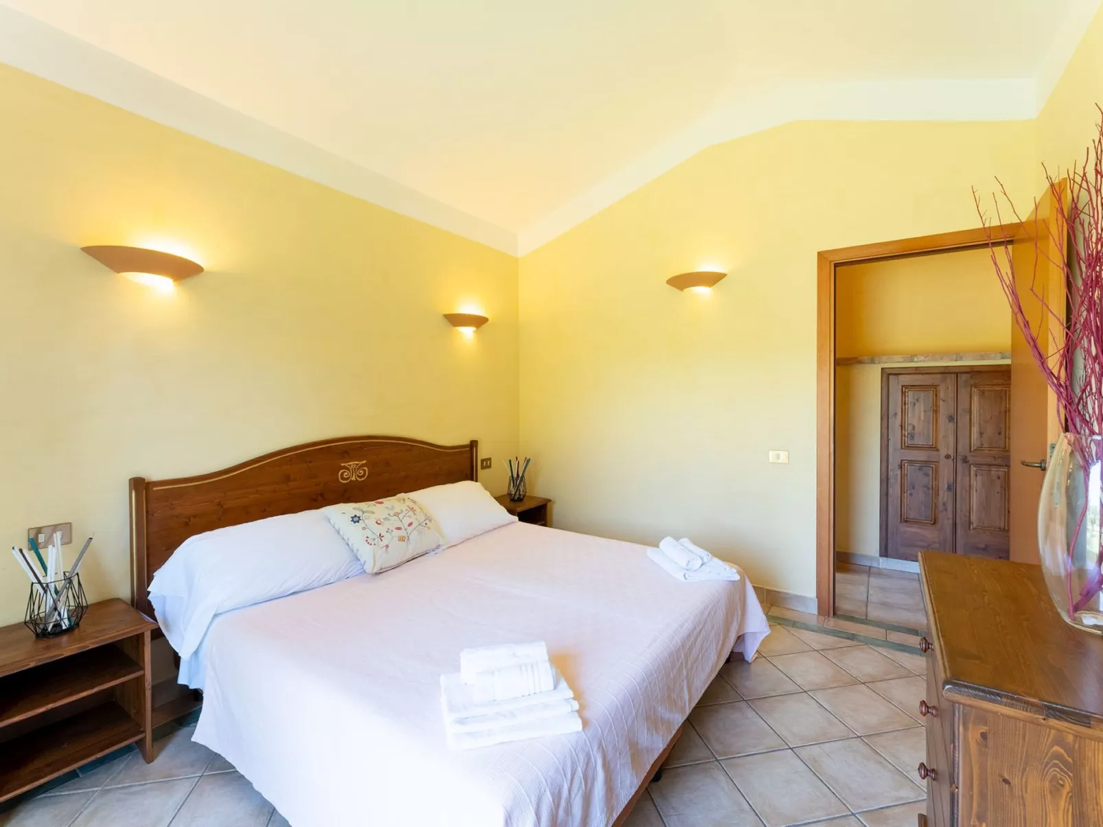 Baia delle Palme-Inside