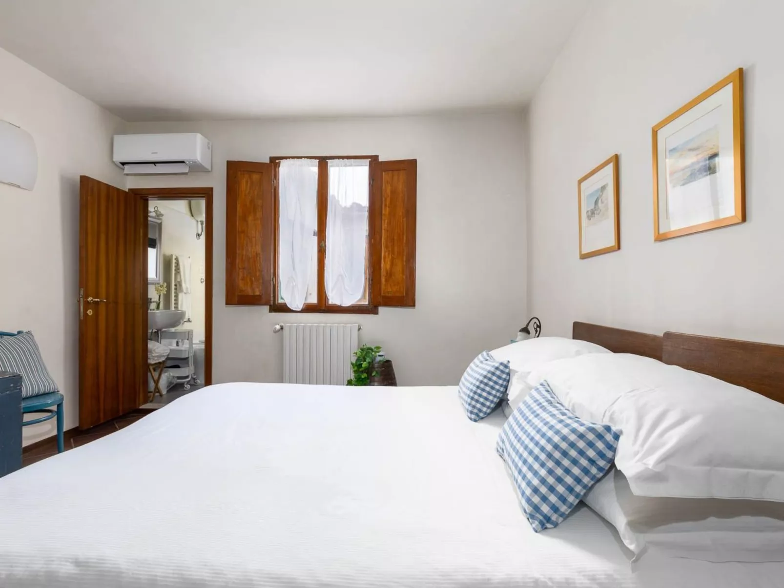 Unknown Accommodation-Drinnen