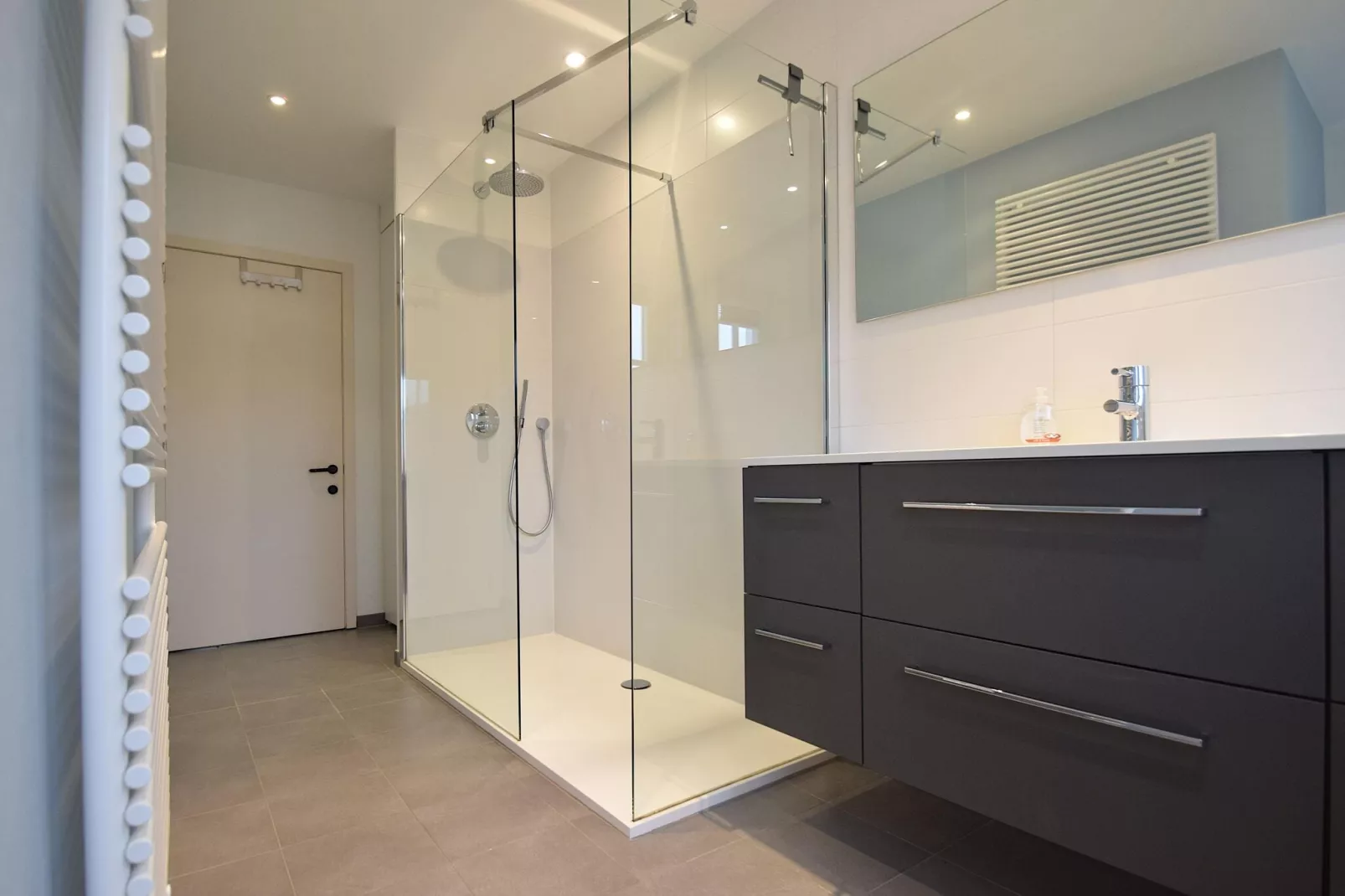 Cosy Nook 0101 3-Bathroom