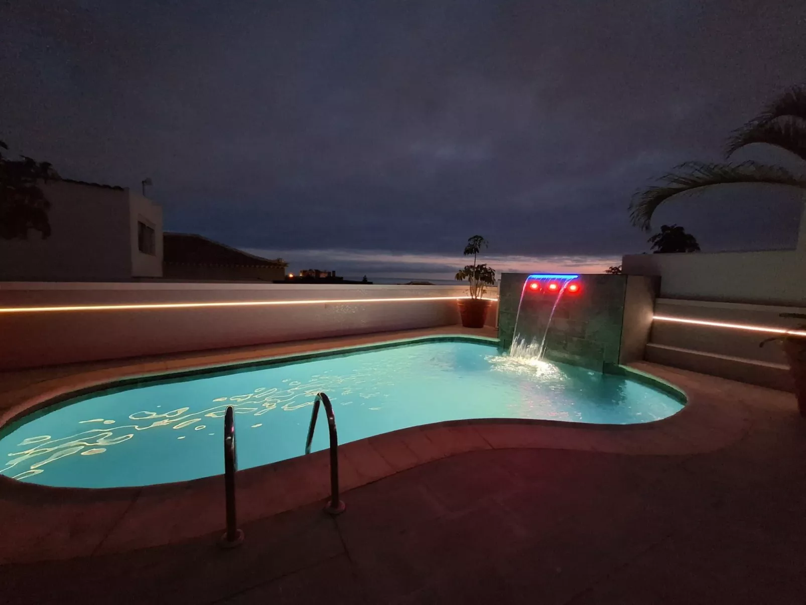 Apartamento vacacional "2 Schlafzimmer Suite eigener Pool"-Image-tags.info