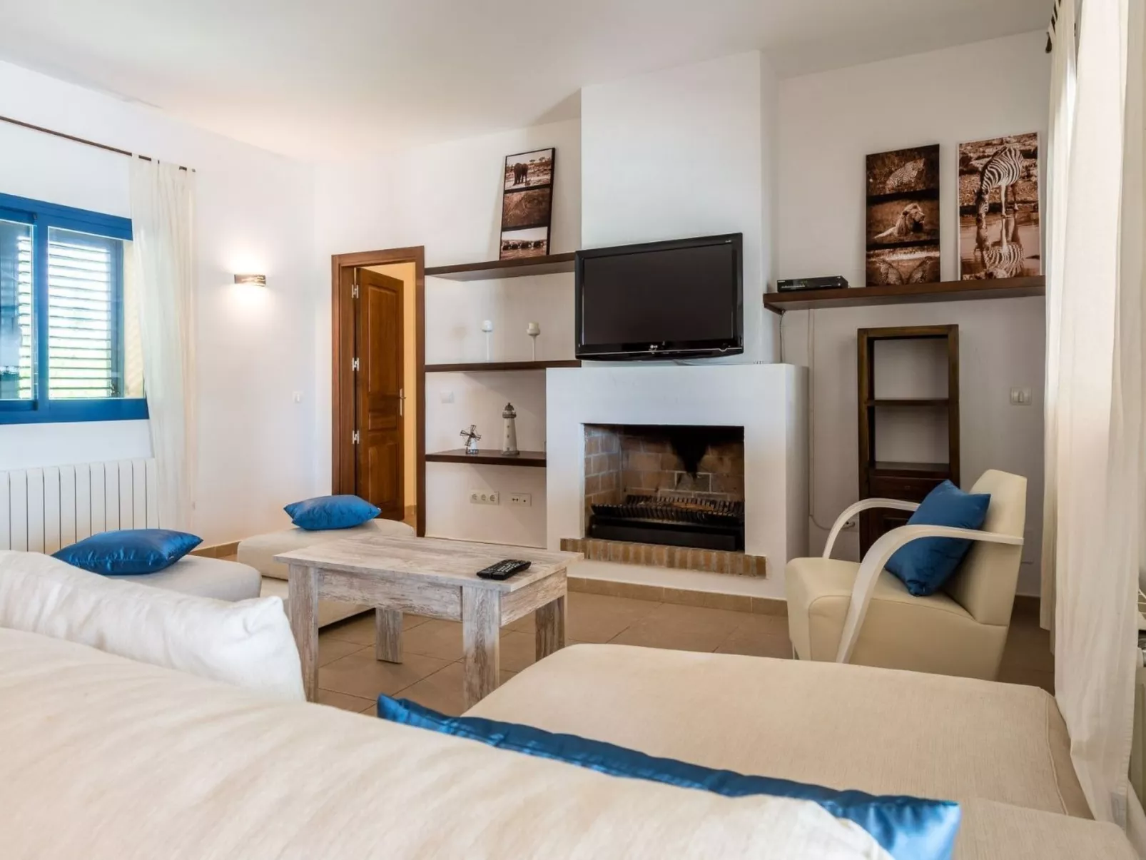 Villa in der Nähe des Zentrums und des Meeres-Inside