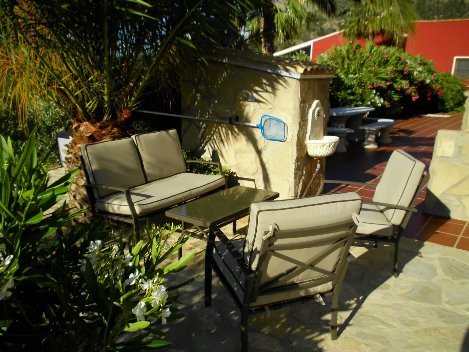 Kleines Landhaus in schöner Umgebung-Dedans