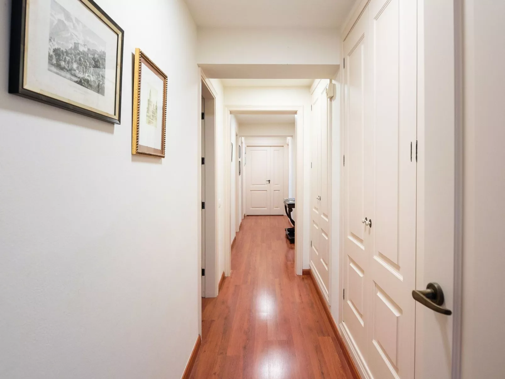 Wunderschöne Villa in einer einzigartigen natürlichen Umgebung-Inside