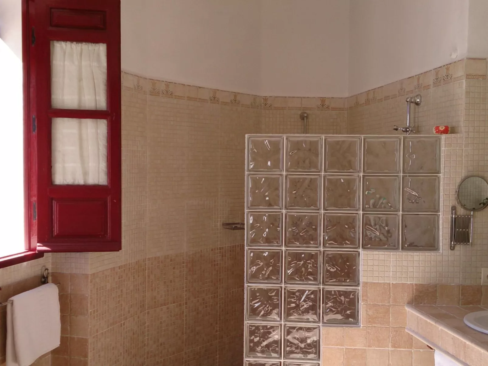 Berg- und Strandurlaub südlich von Granada-Dedans