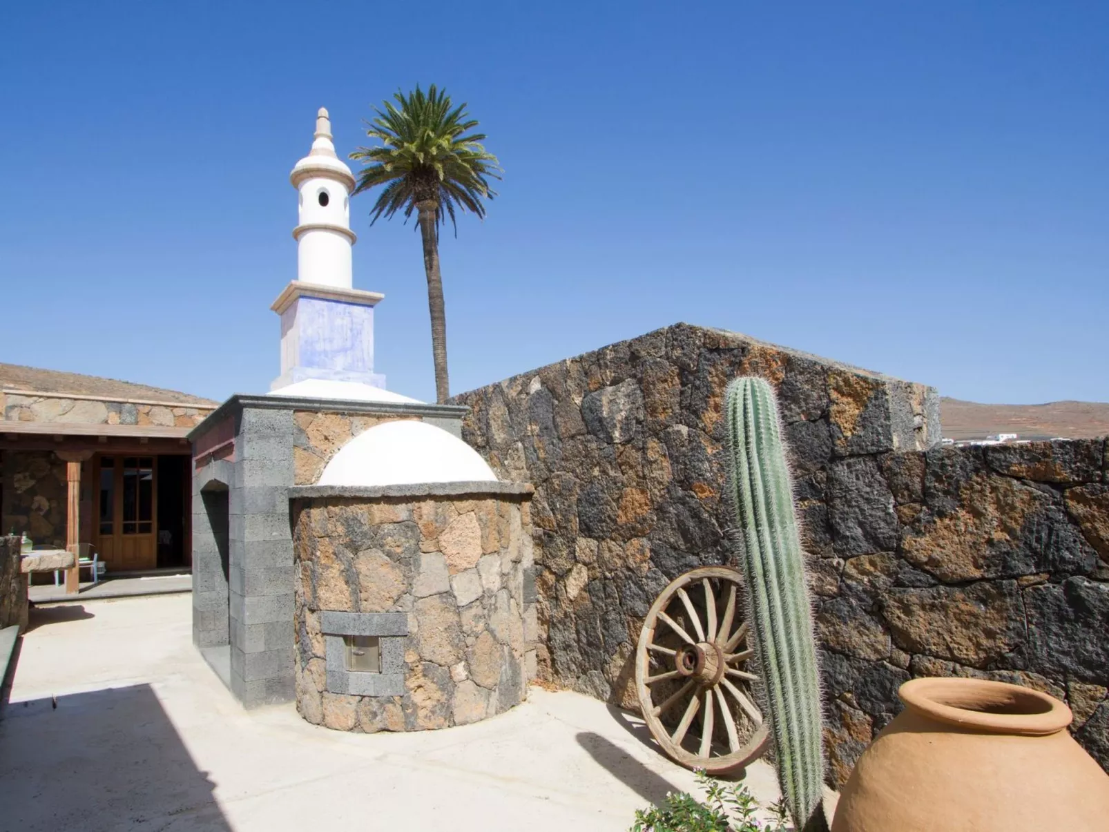 Ruhiges Landhaus Remedios mit Panoramablick-Outside