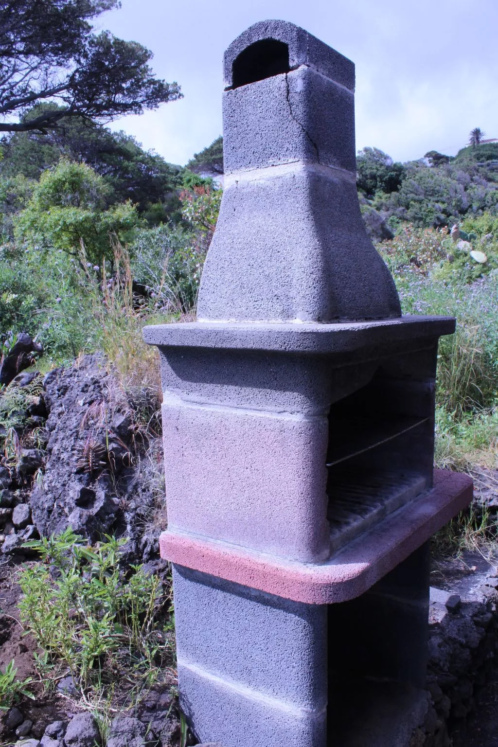 In Monte Breñas mit Grill, Terrasse und Garten-Image-tags.info