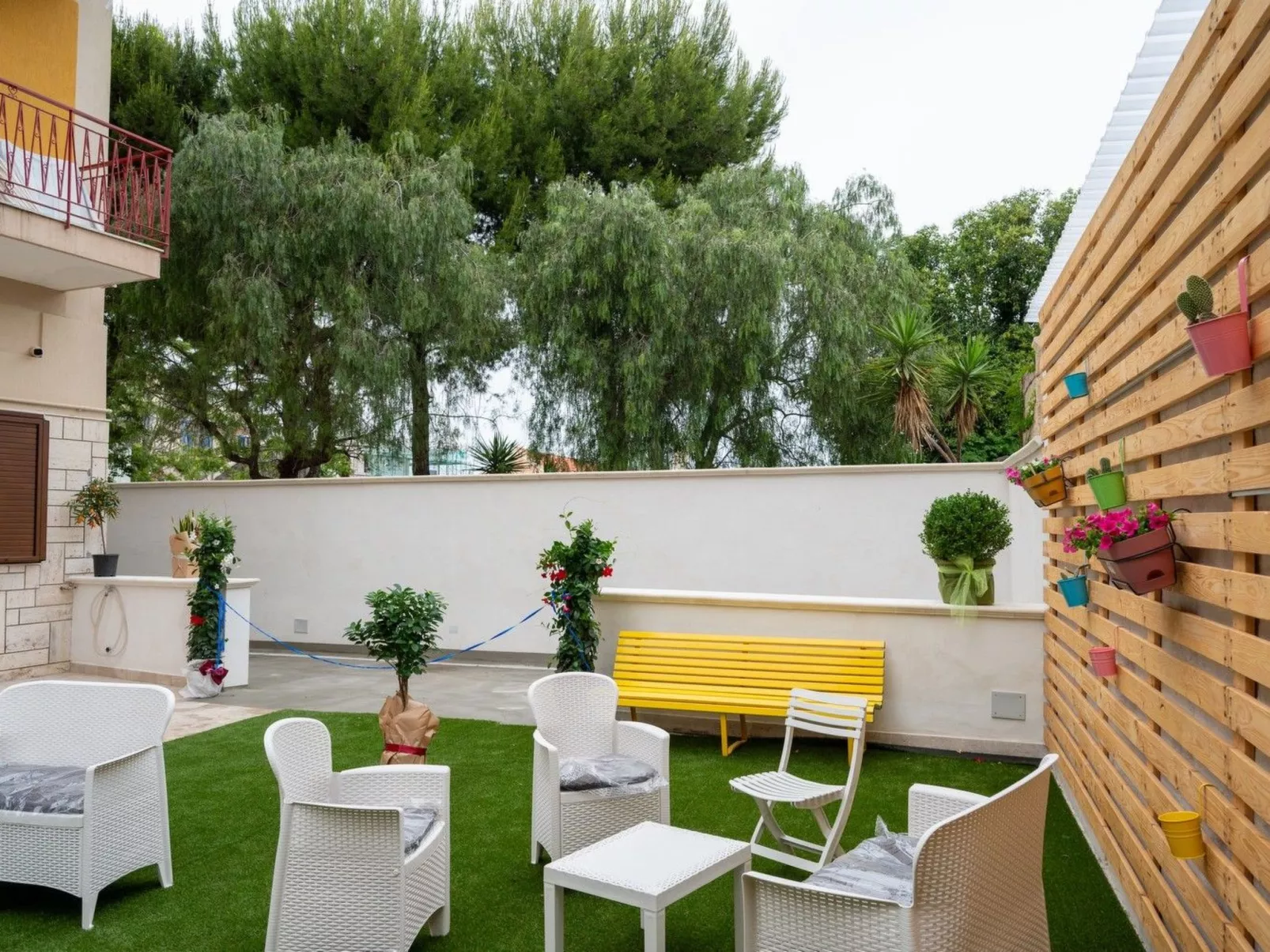 Bei Tante Gina-Outside