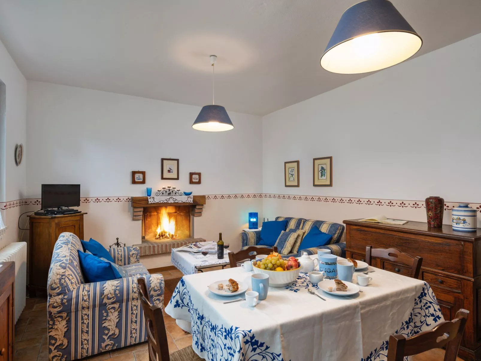 Wohnung in einem Ferienhaus mit Schwimmbad im Herzen der Toskana.-Dedans