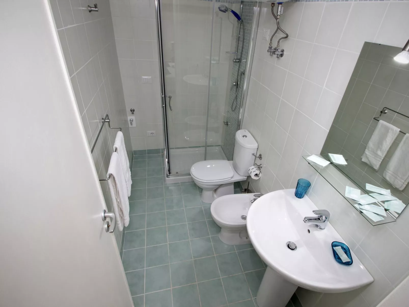 Taormina Studio 001-Inside