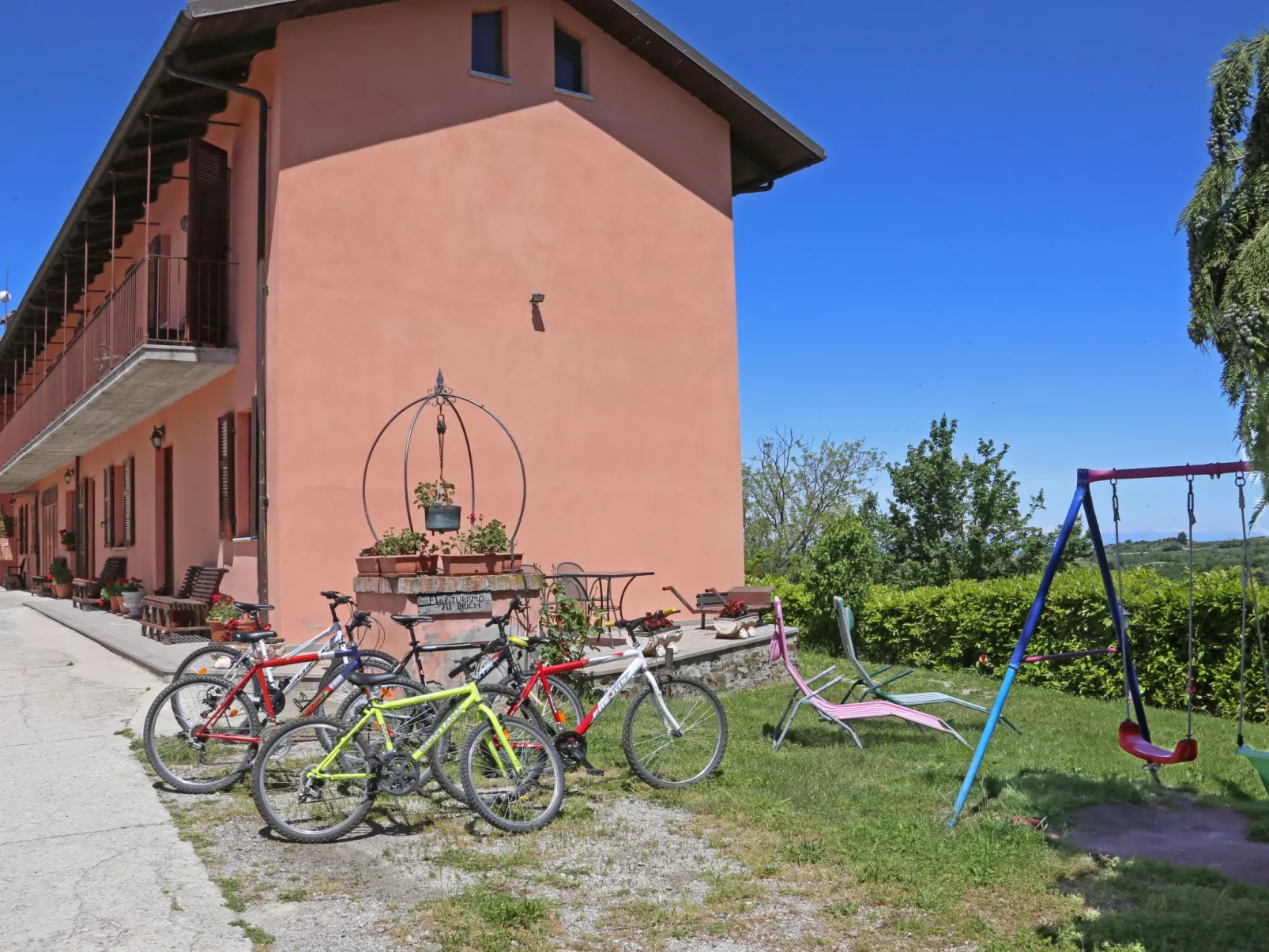 Das Anwesen von Al Brich-Dehors