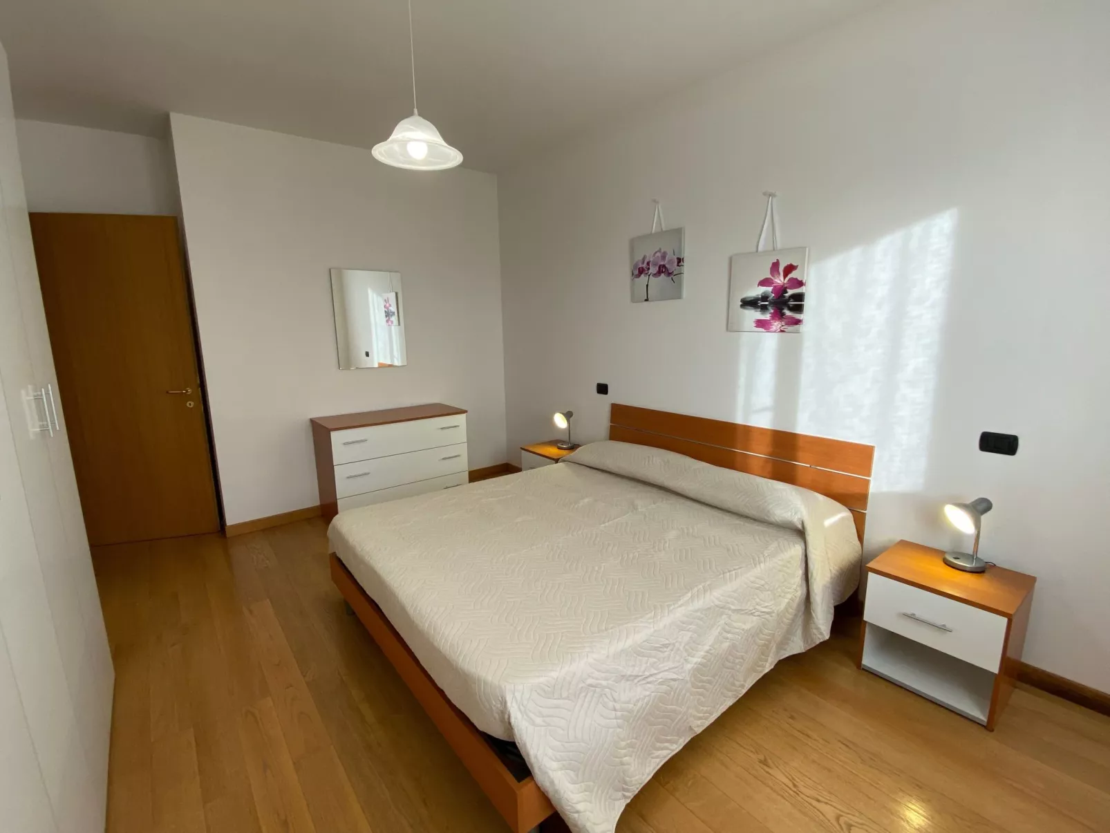 Ferienvilla mit Wasserblick-Inside