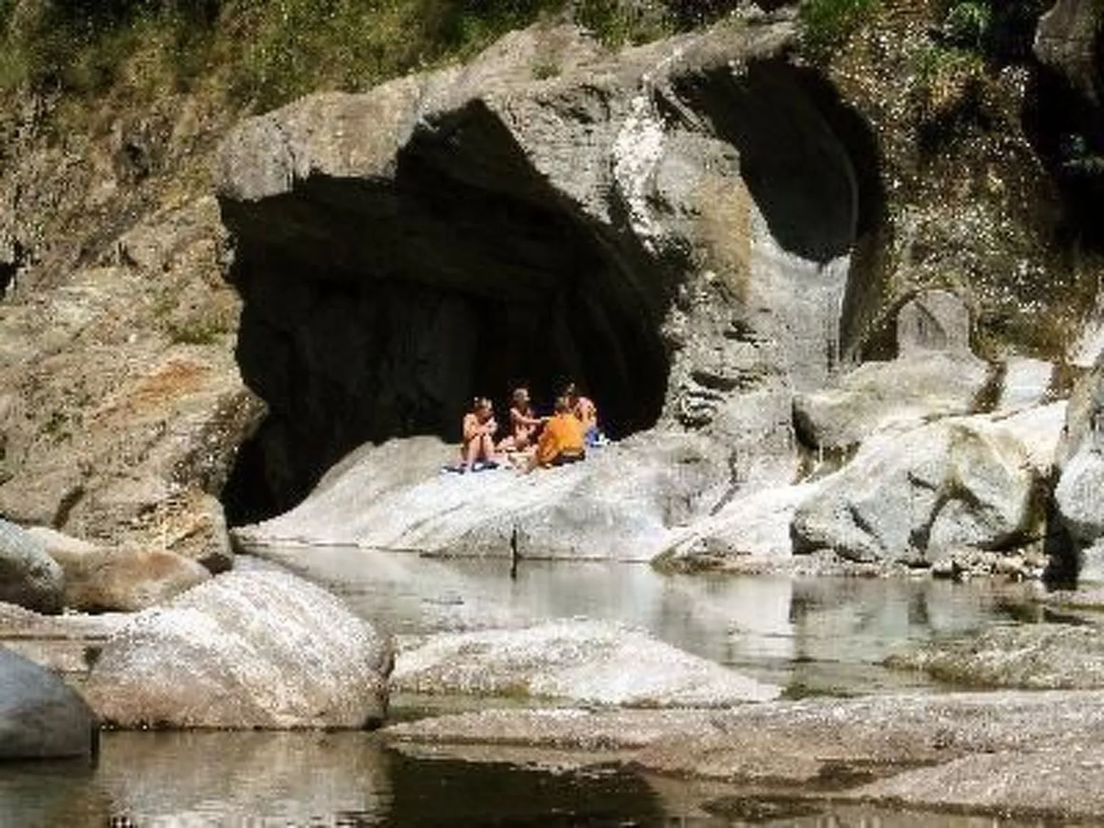 Vecchia Scuderia-Dehors
