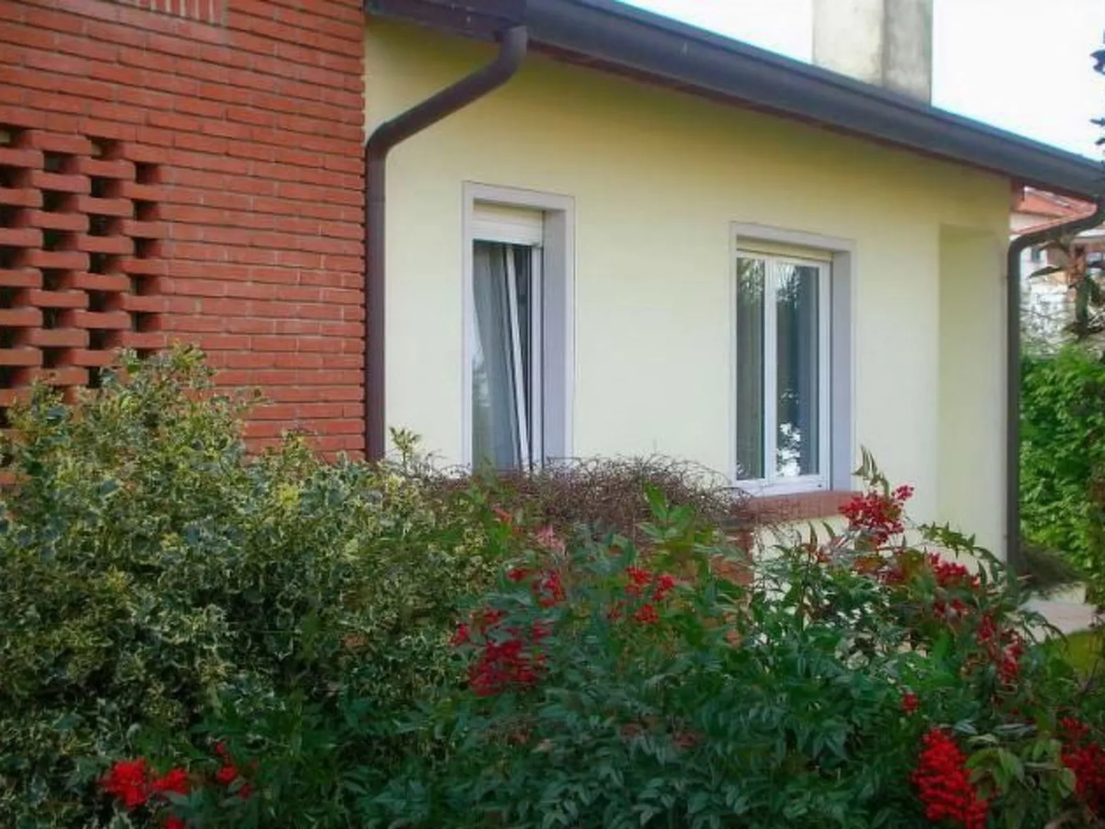 Wohnung mit Garten in der Nähe des Lago Maggiore-Outside