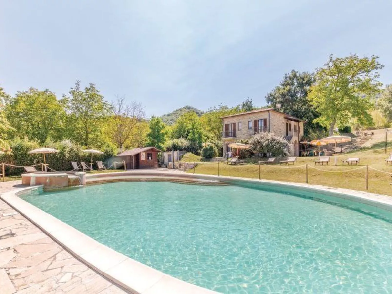 Wohnung in Apecchio mit Garten-Drinnen