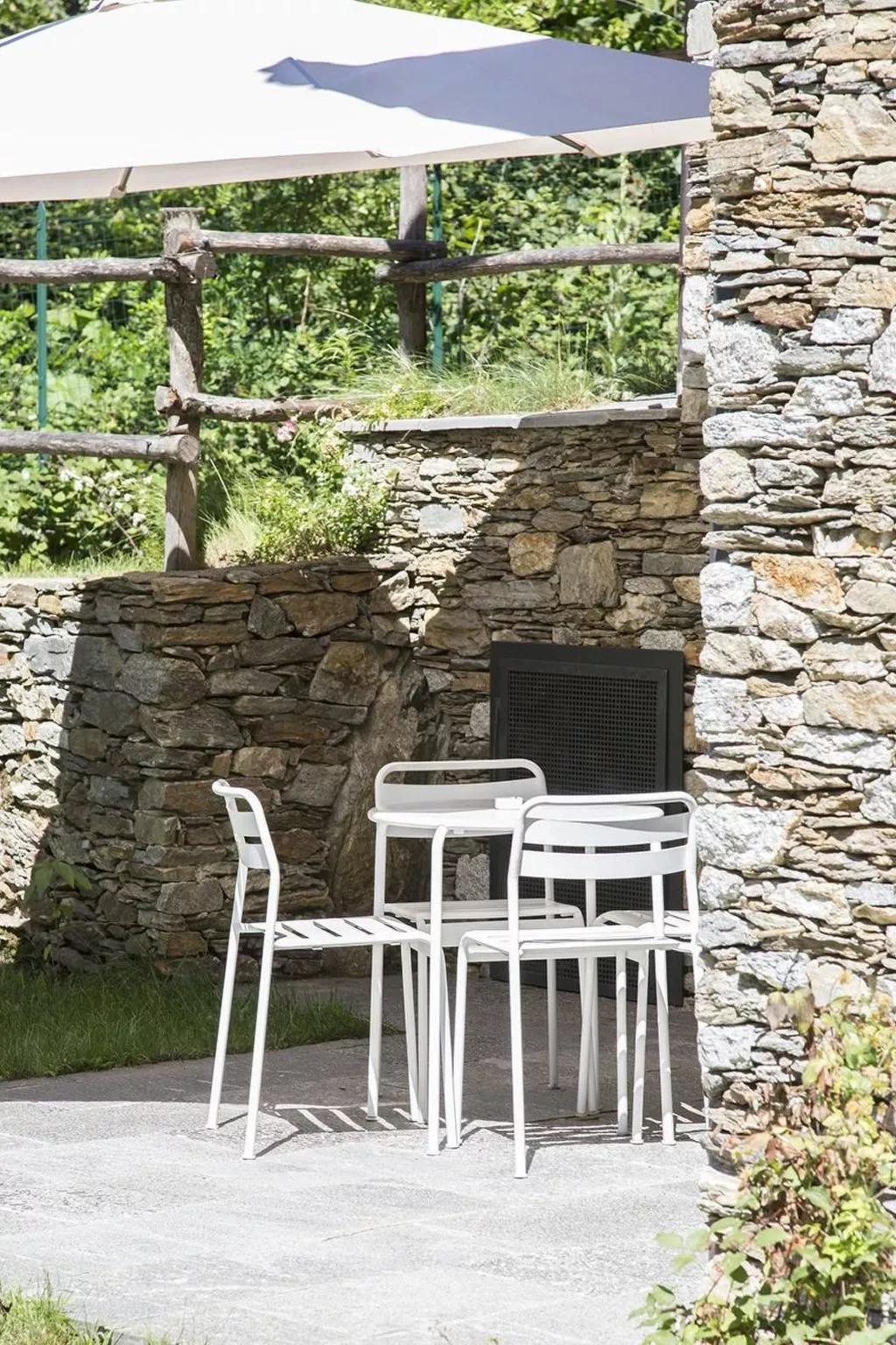 Lampone in San Bernardino Verbano-Draußen