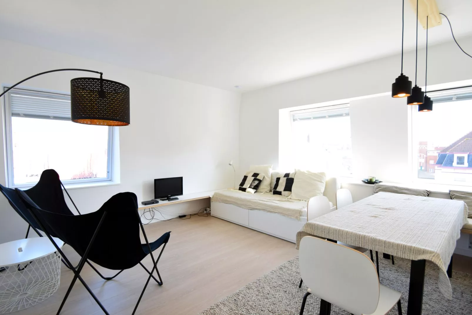 Lilyta A409 K4-Living room