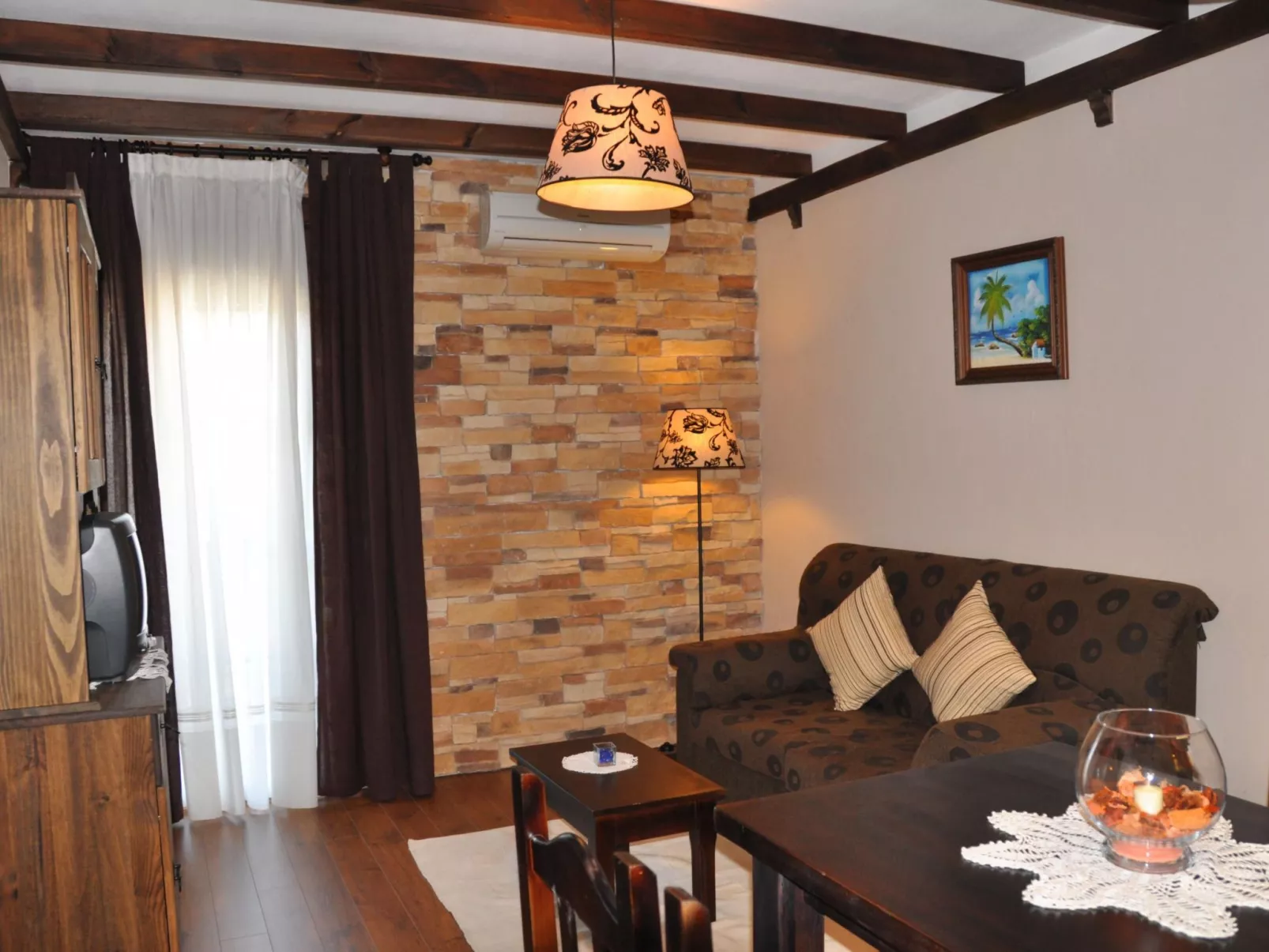 Wohnung in Sotoserrano mit Terrasse und Garten-Image-tags.info