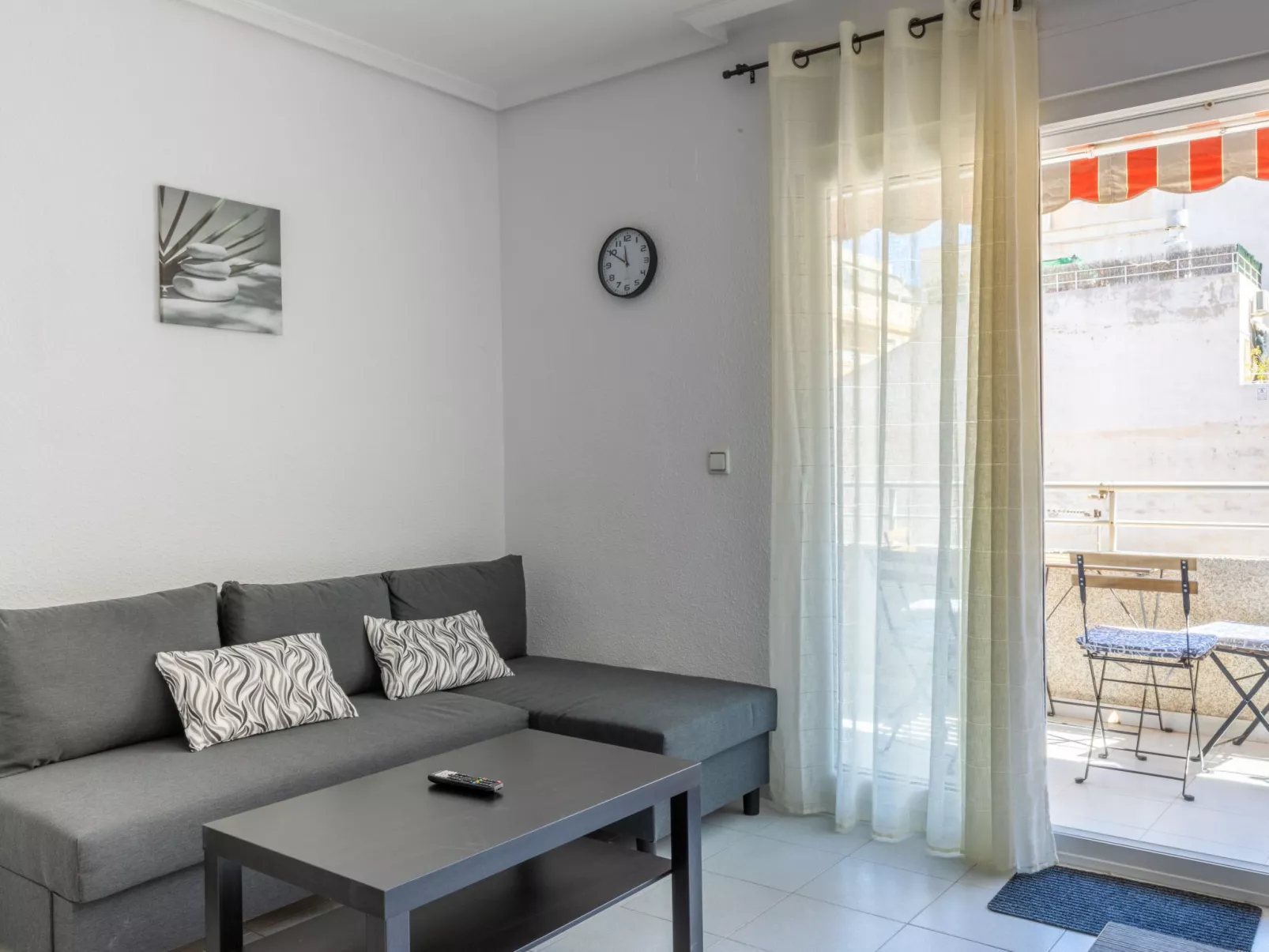 Wohnung "Peter" mit Balkon-Inside