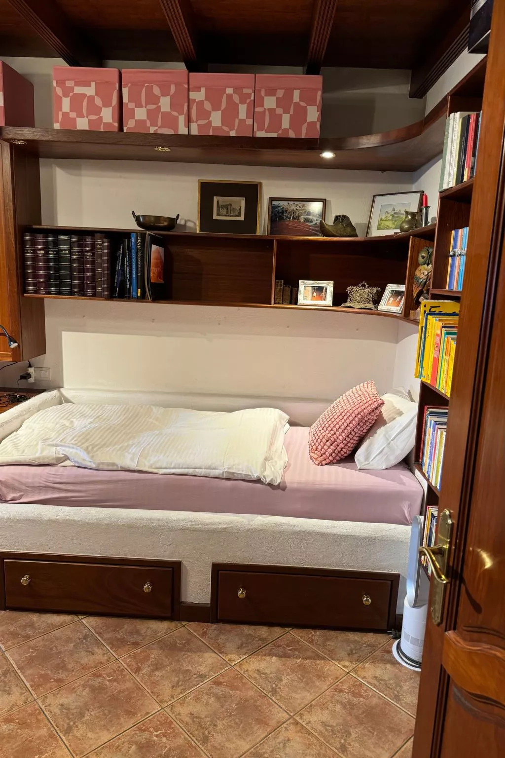 Finca 'Castillo Antonia-Inside