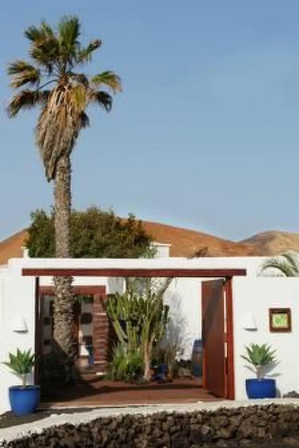 Casita Aloe in Uga-Outside