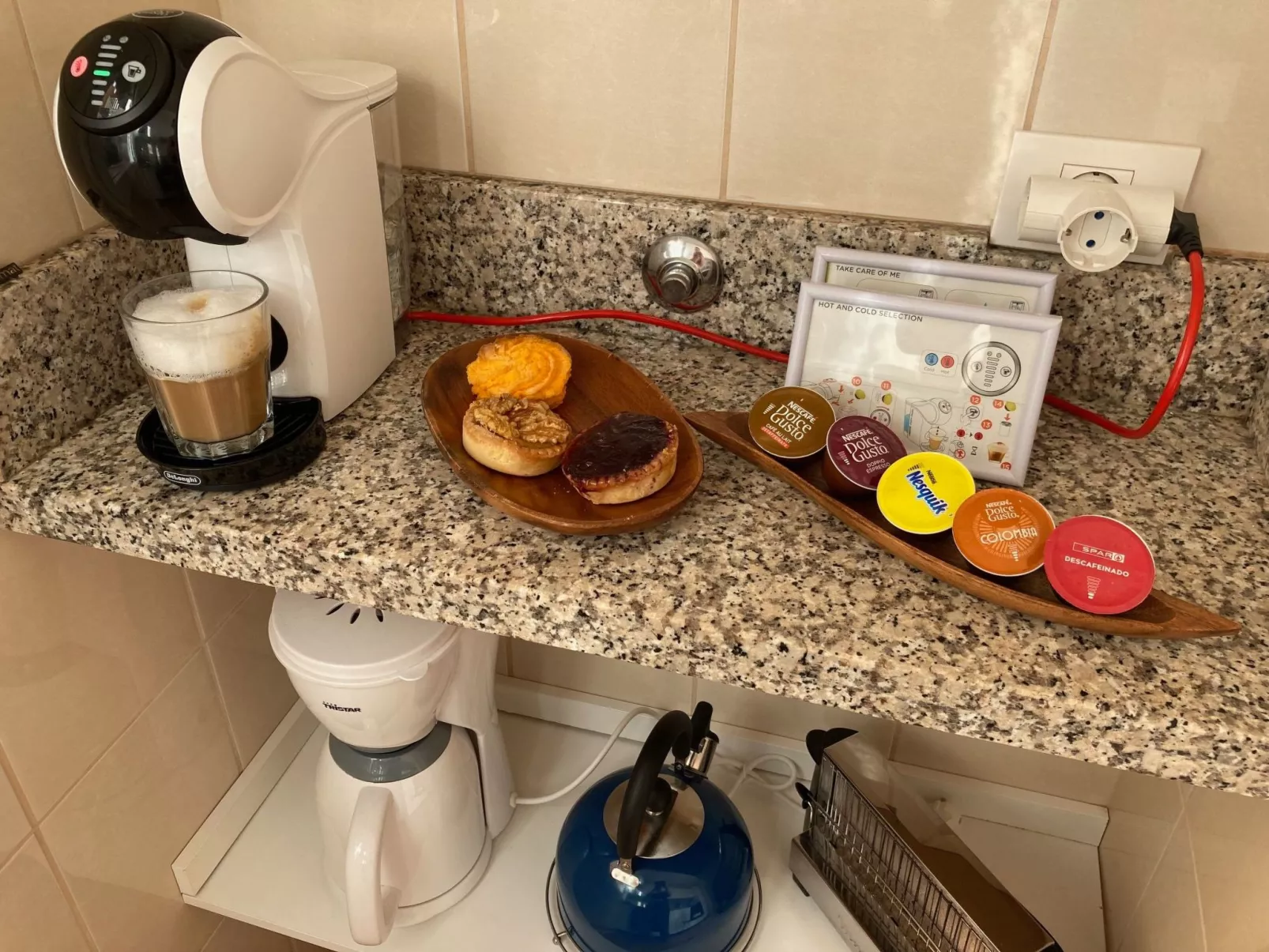 Komfortable geräumige Wohnung mit bester Aussicht 5p max-Inside