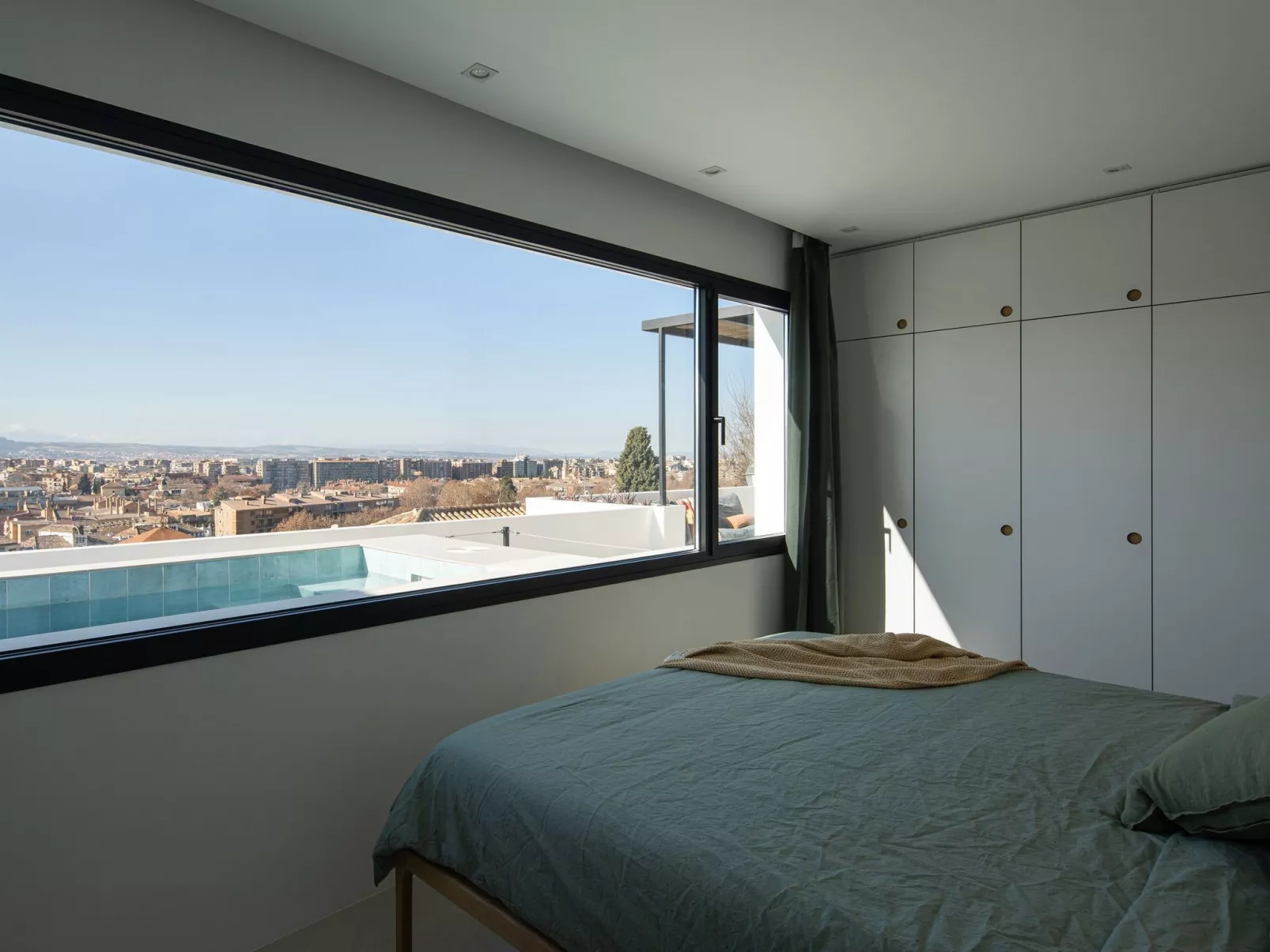 Privater Pool - Terrasse mit Aussicht - Tolle Lage-Dedans