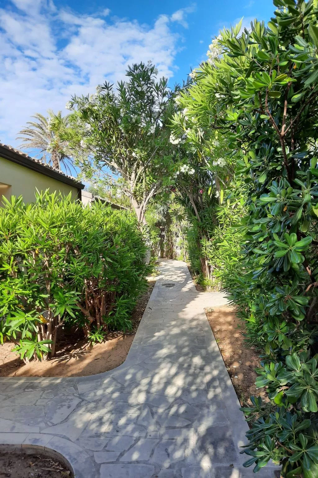 Schöner zentraler Bungalow direkt am Sandstrand auf Sizilien-Inside