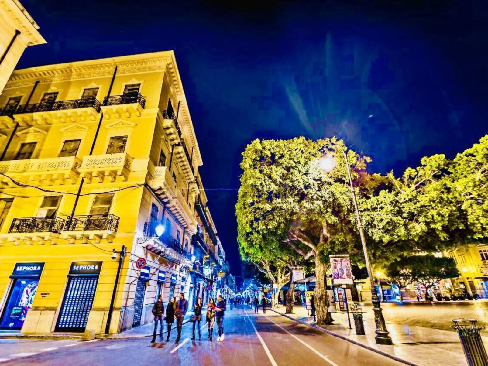 Ein-Zimmer-Wohnung 'Capo House' mit Balkon-Image-tags.info