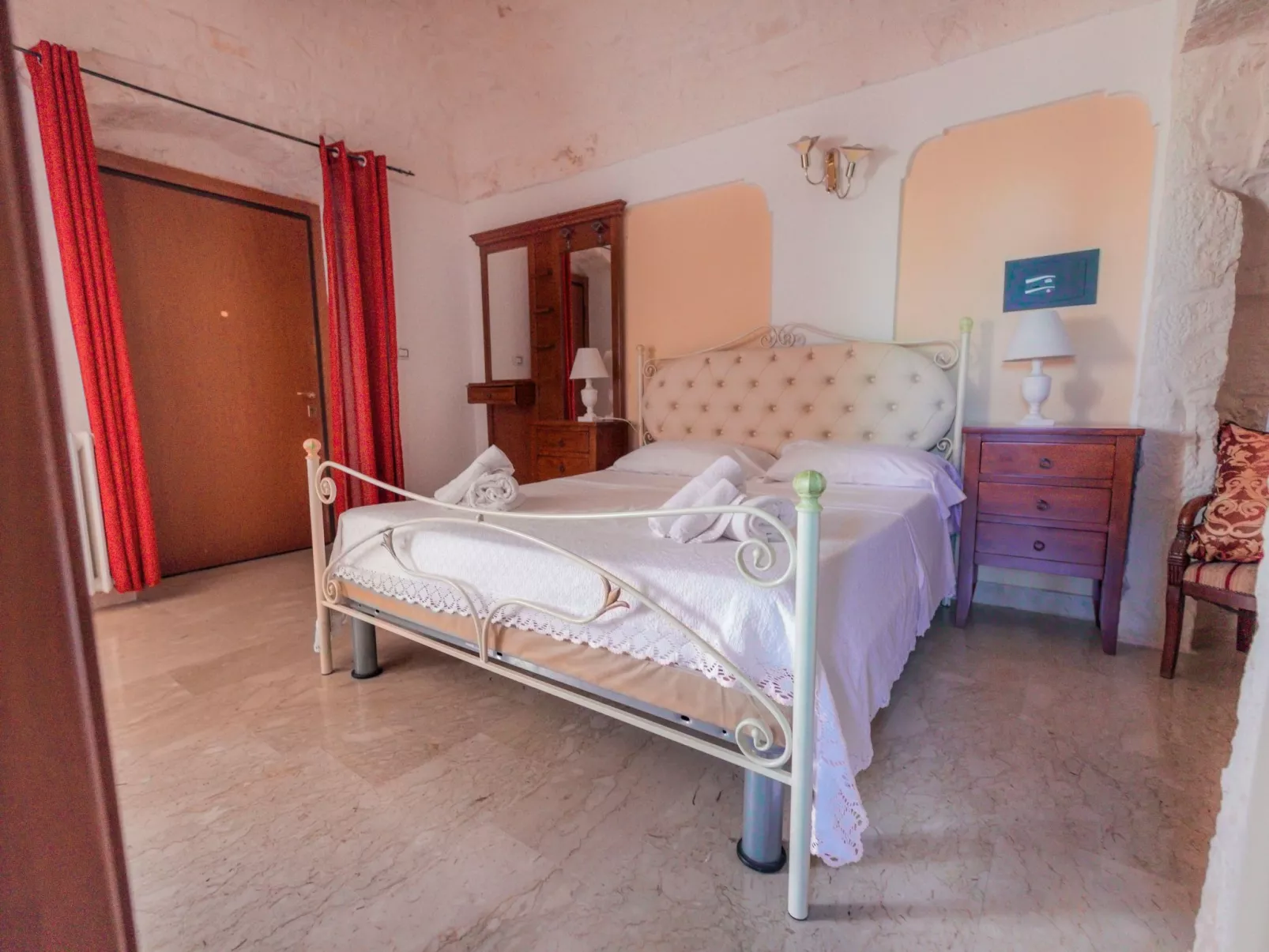 Casal del Borgo 7-Image-tags.info