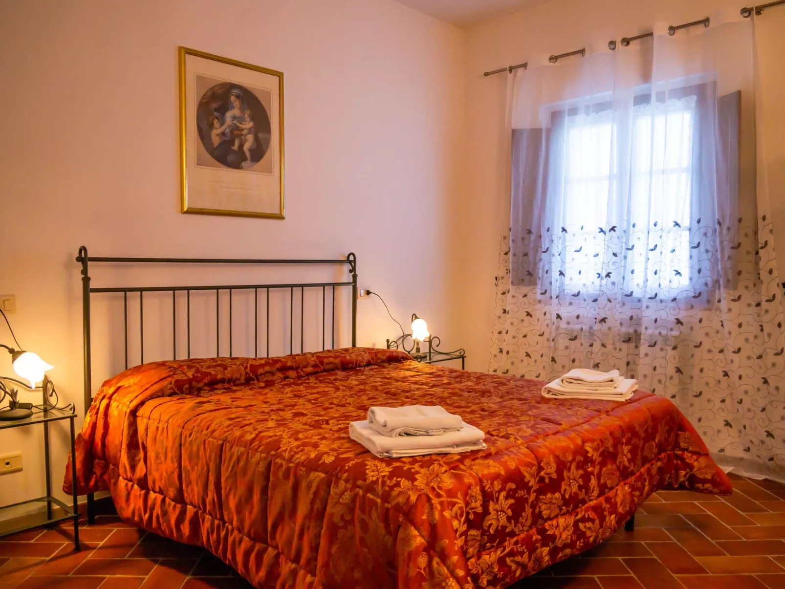 Zwei-Zimmer-Wohnung Borgo Collelungo-Inside