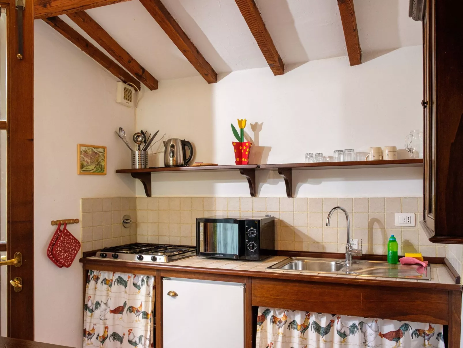 Sage' Anwesen mit Gemeinschaftspool-Drinnen