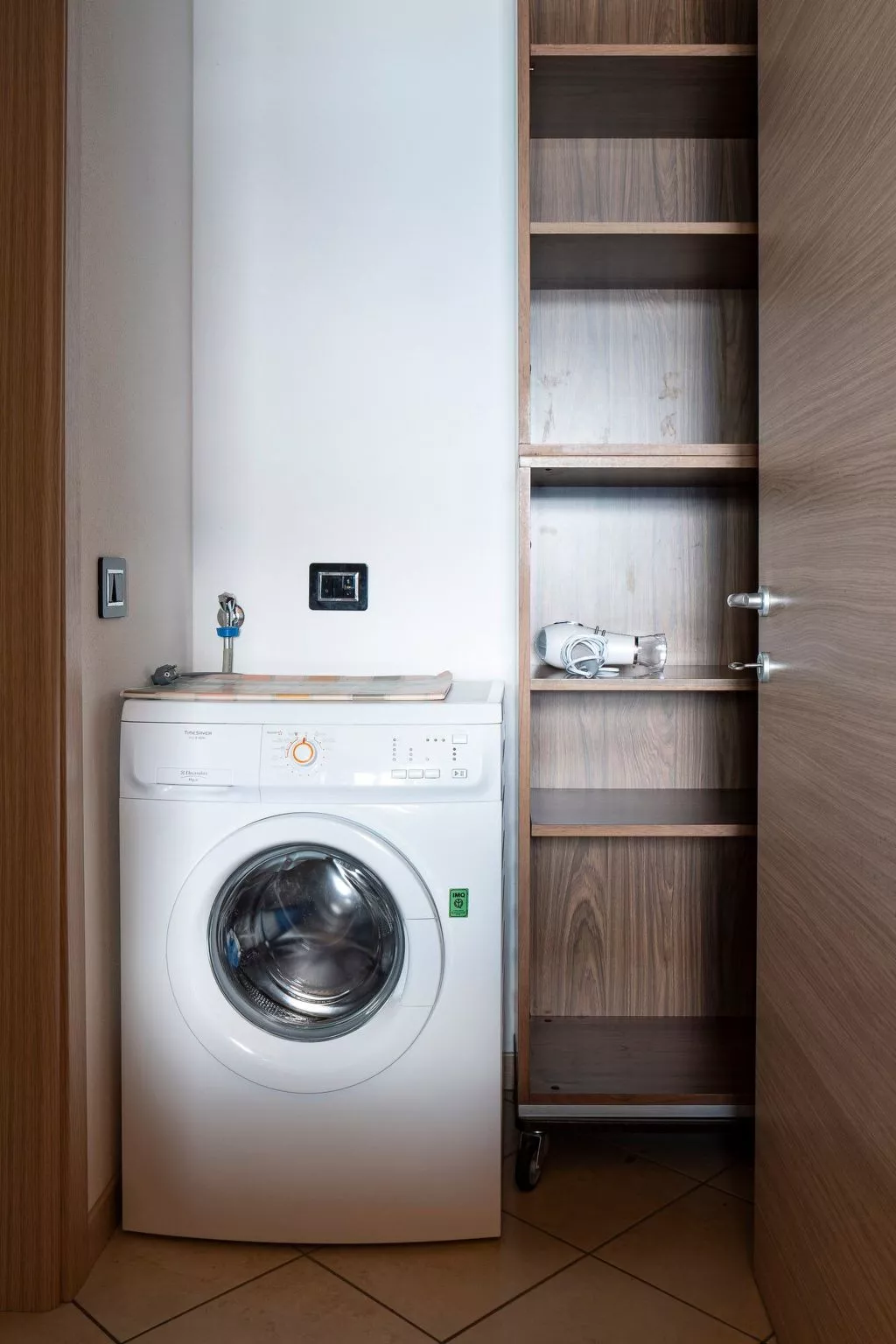 'La Villetta' mit Schwimmbad-Drinnen