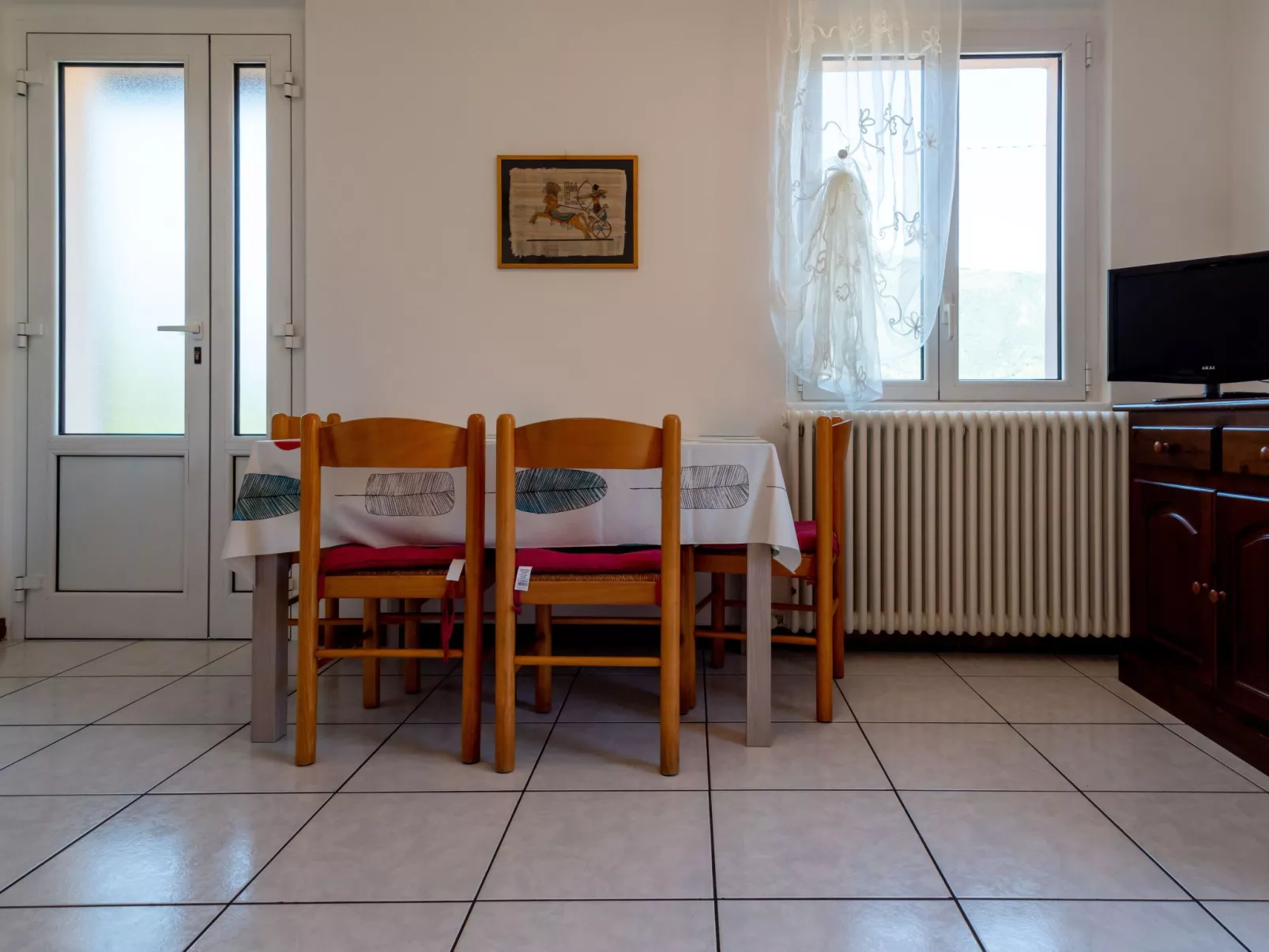 Ruby Ein-Schlafzimmer-Apartment-Dedans