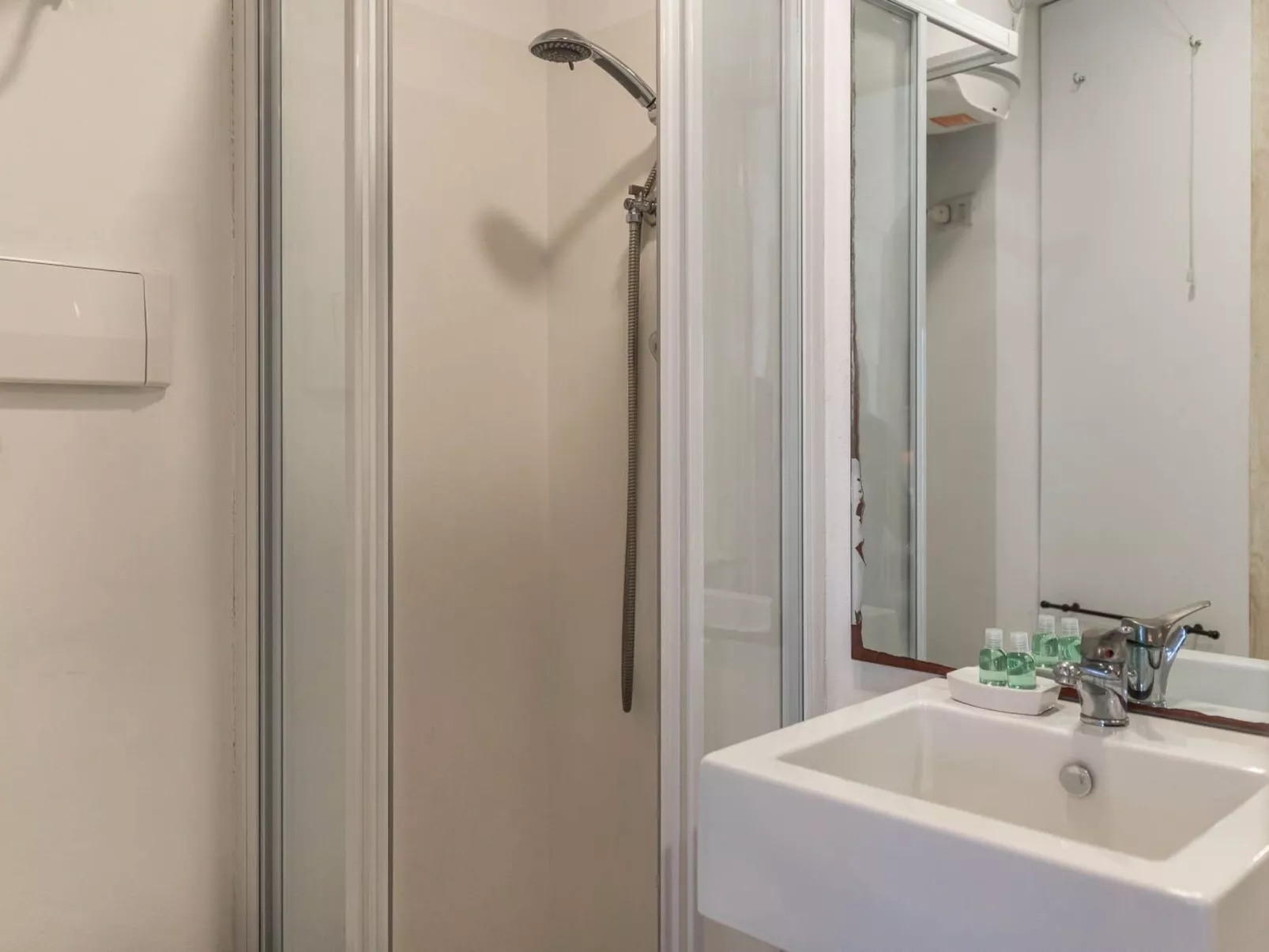 Dimora Levante - Typisches Haus nur wenige Schritte vom Meer entfernt-Drinnen