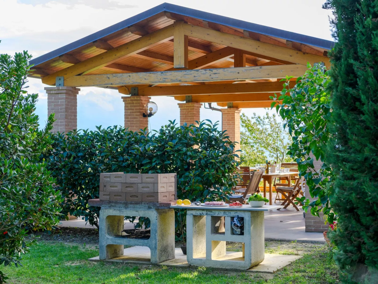 Casale Partemio-Dehors