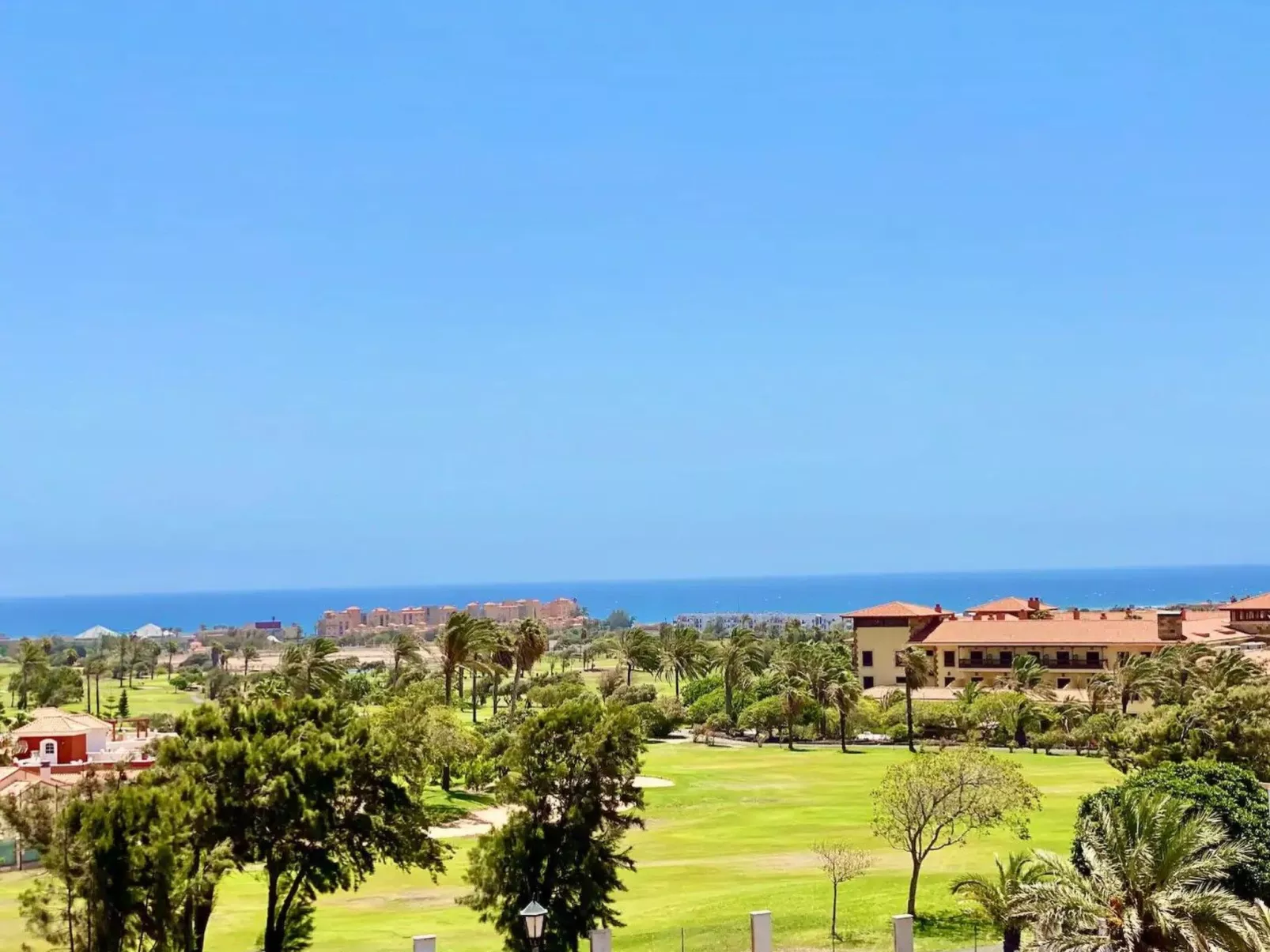 Private Terrasse, Schwimmbad, Parkplatz, Wi-Fi, TvSat-Outside