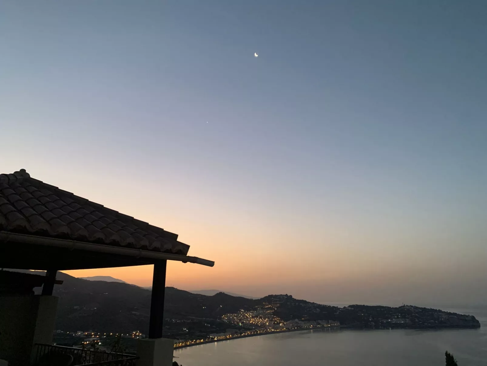 In Almuñécar mit Terrasse und Meerblick-Inside