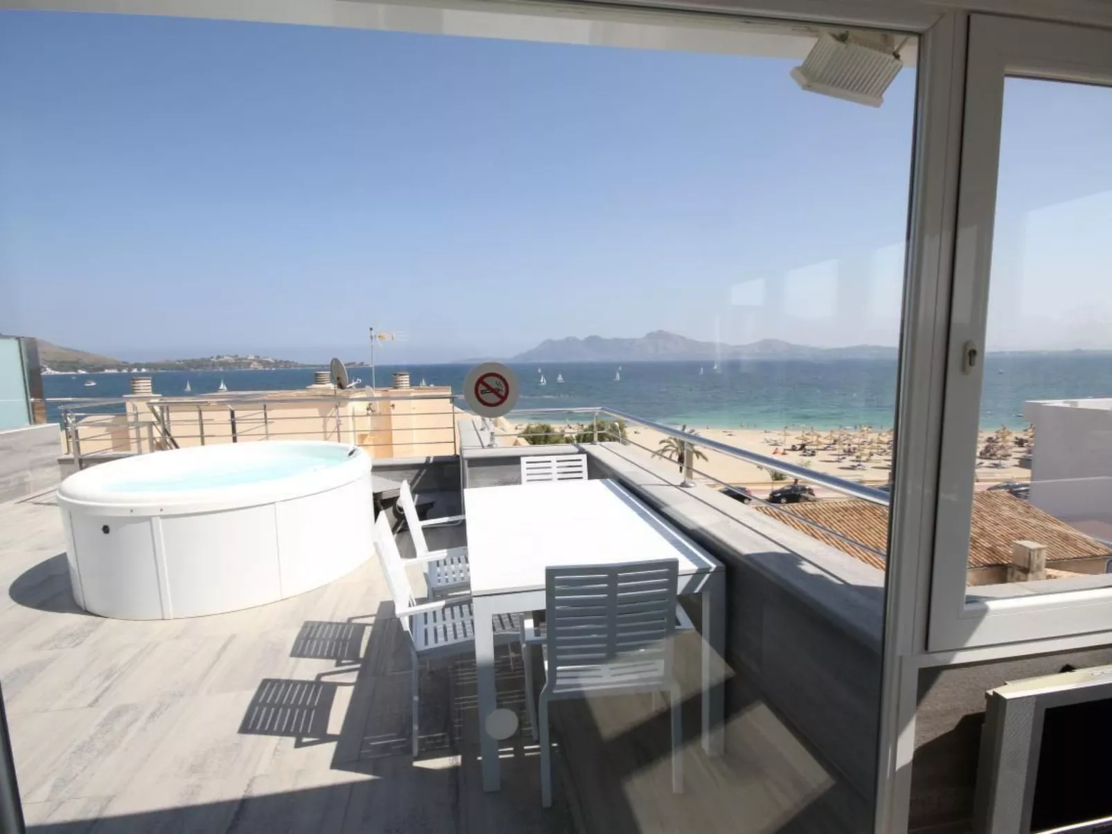 Wohnung Tamarells-Outside