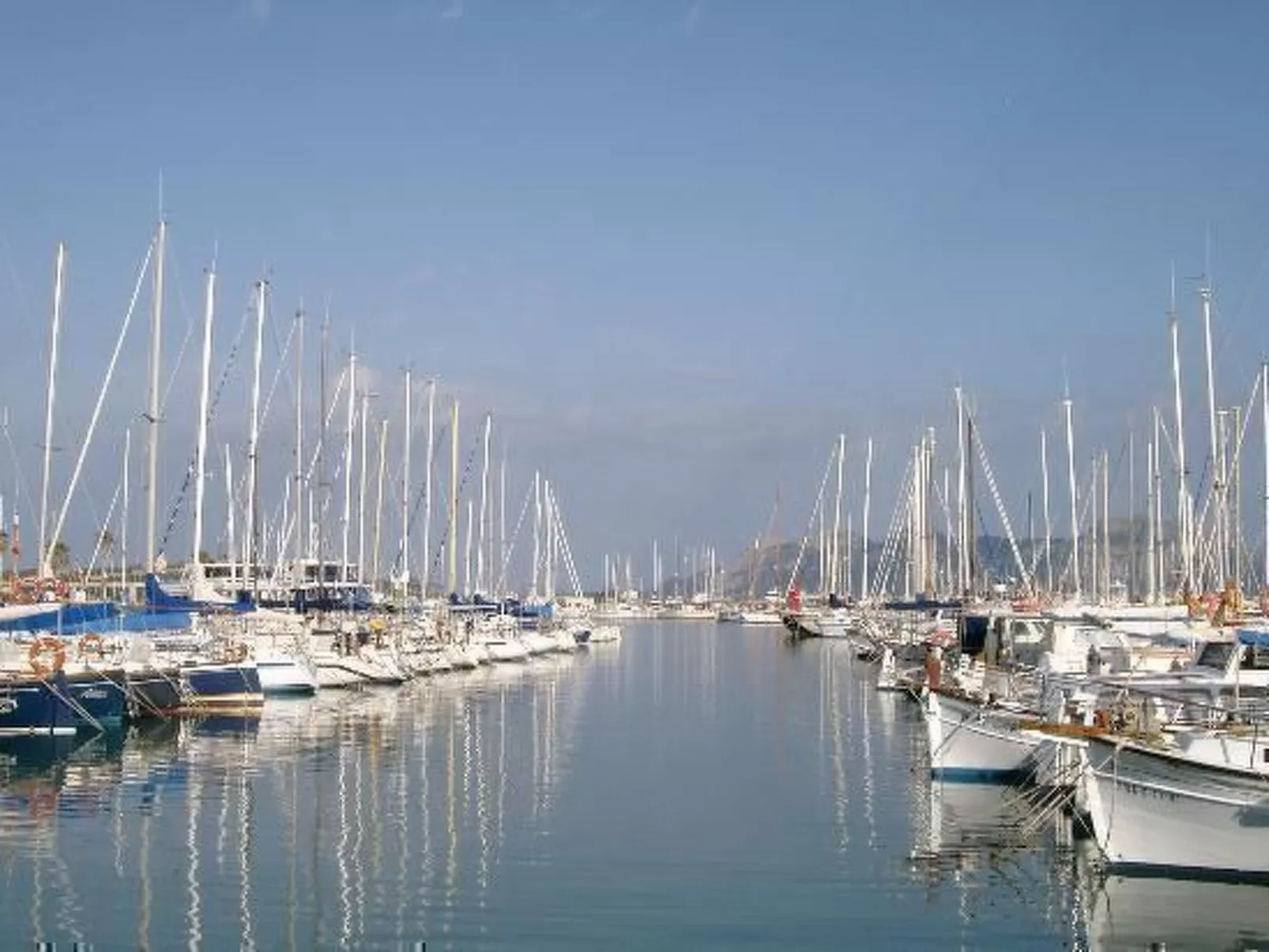 Villa "Estel" mit eigenem Schwimmbad-Image-tags.info