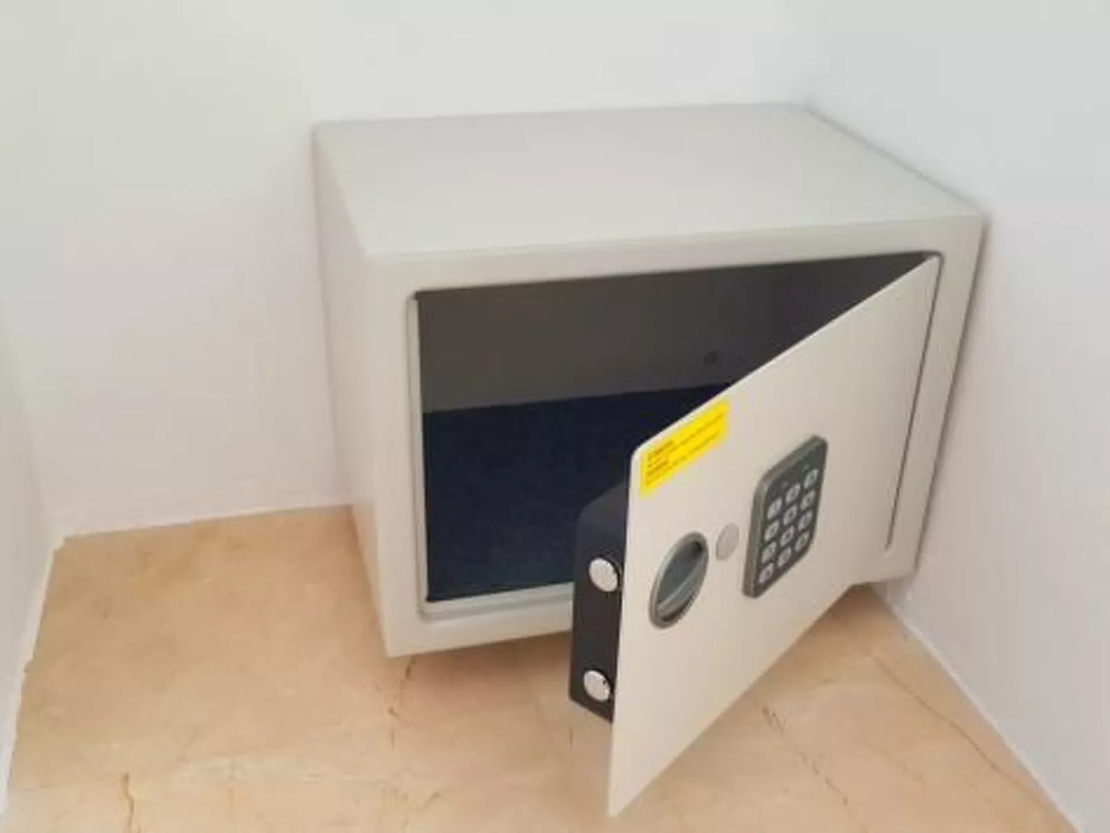 Villa 3 Can Picafort-Image-tags.info