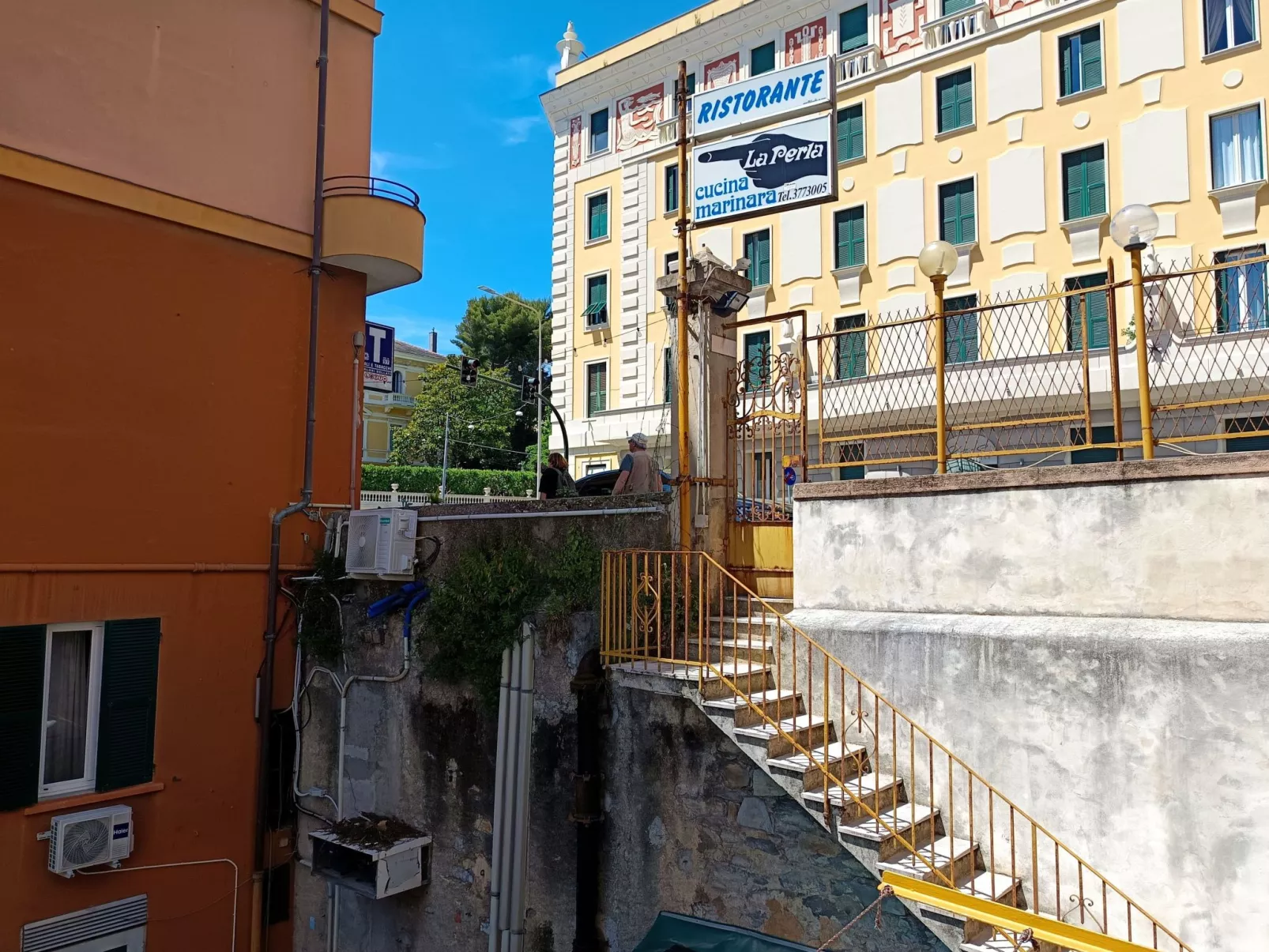 Cavallotti 7 von Holiday World-Draußen