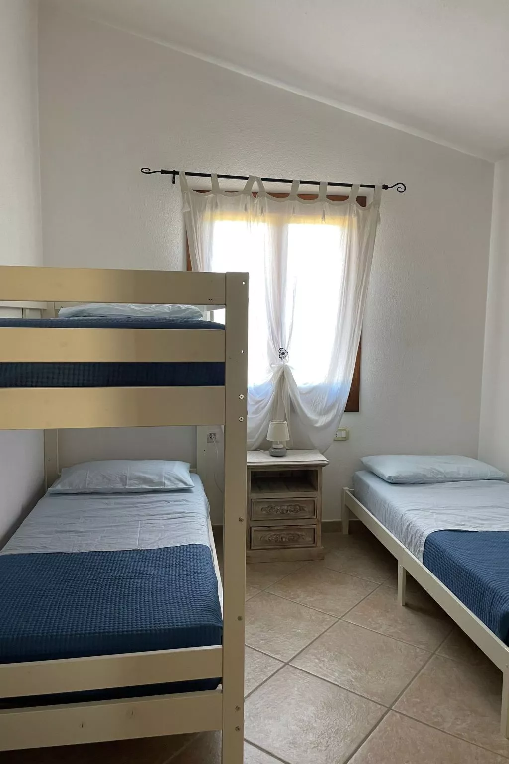 Haus 1 Kilometer vom Strand von Porto Ainu entfernt-Dedans