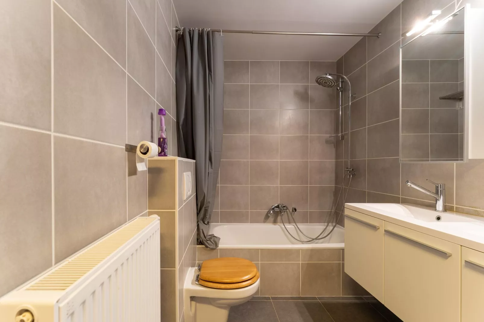Huis 40-Bathroom
