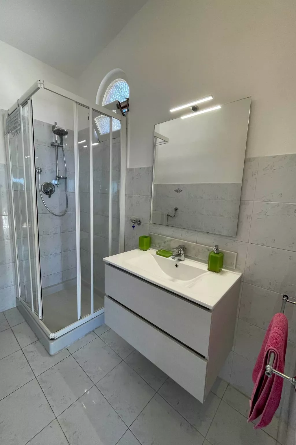 Villa Panorama in Diano Marina-Drinnen