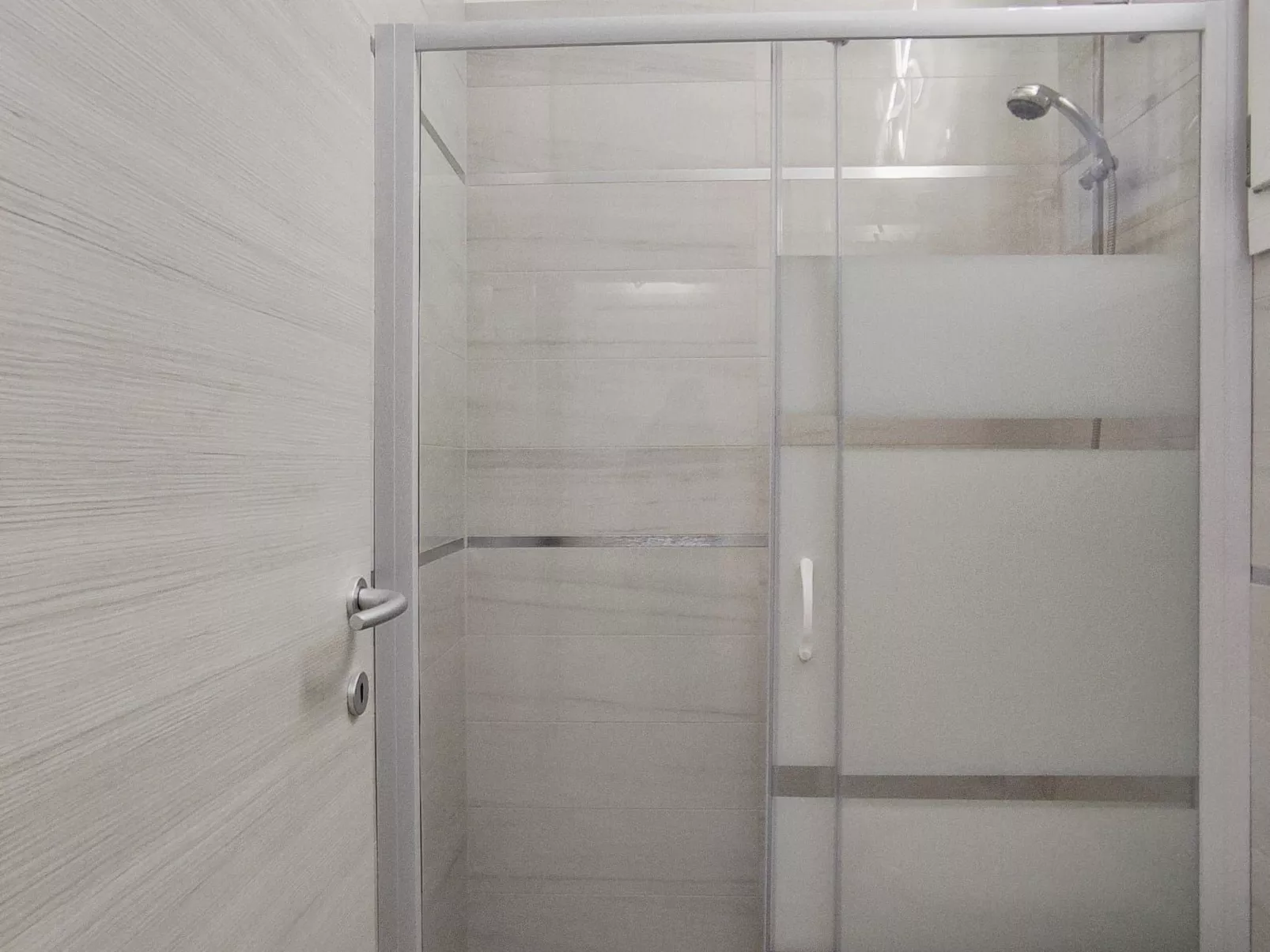 Für 6 Personen-Inside