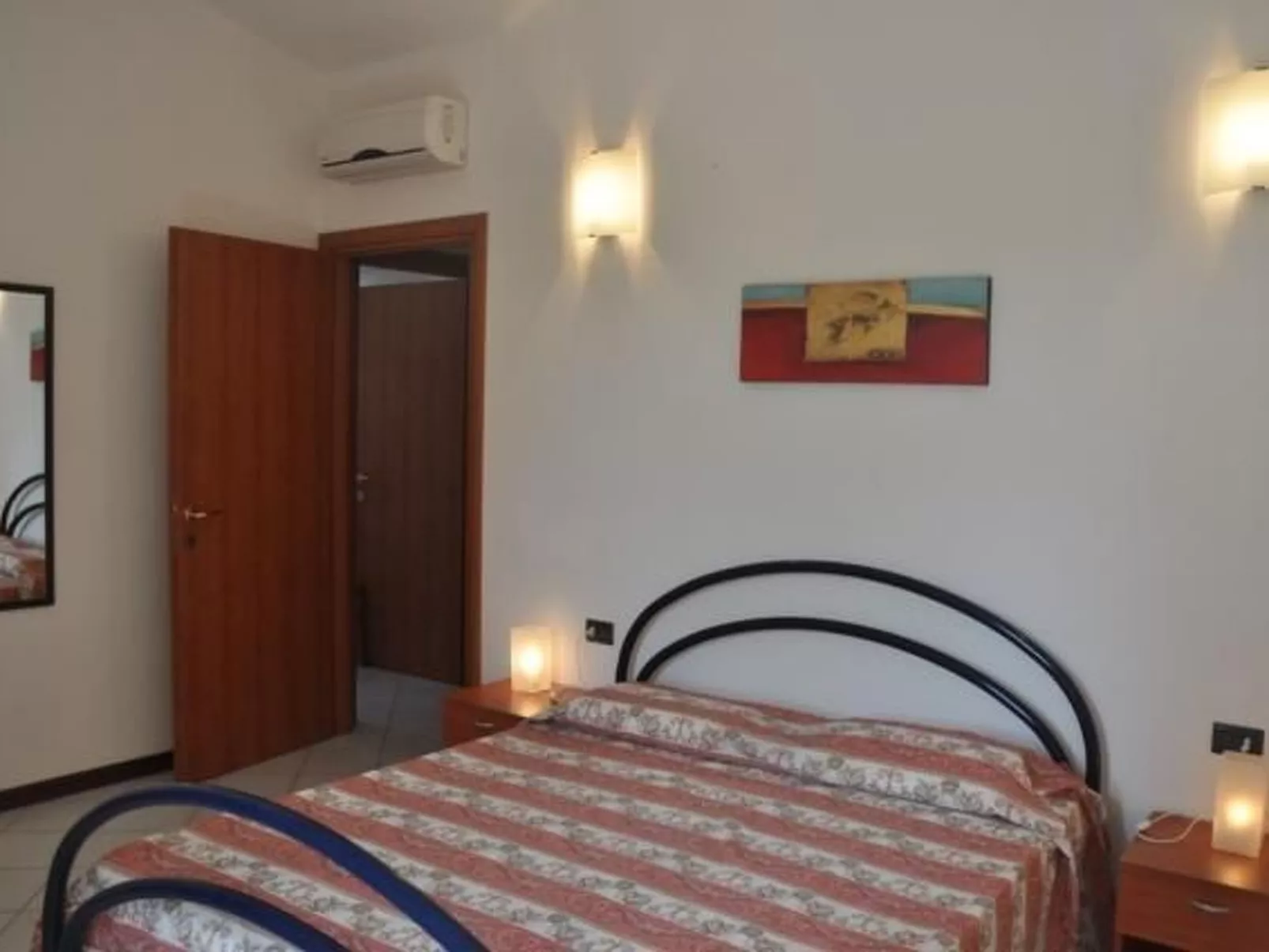 Unterkunft mit Terrasse am Meer-Image-tags.info