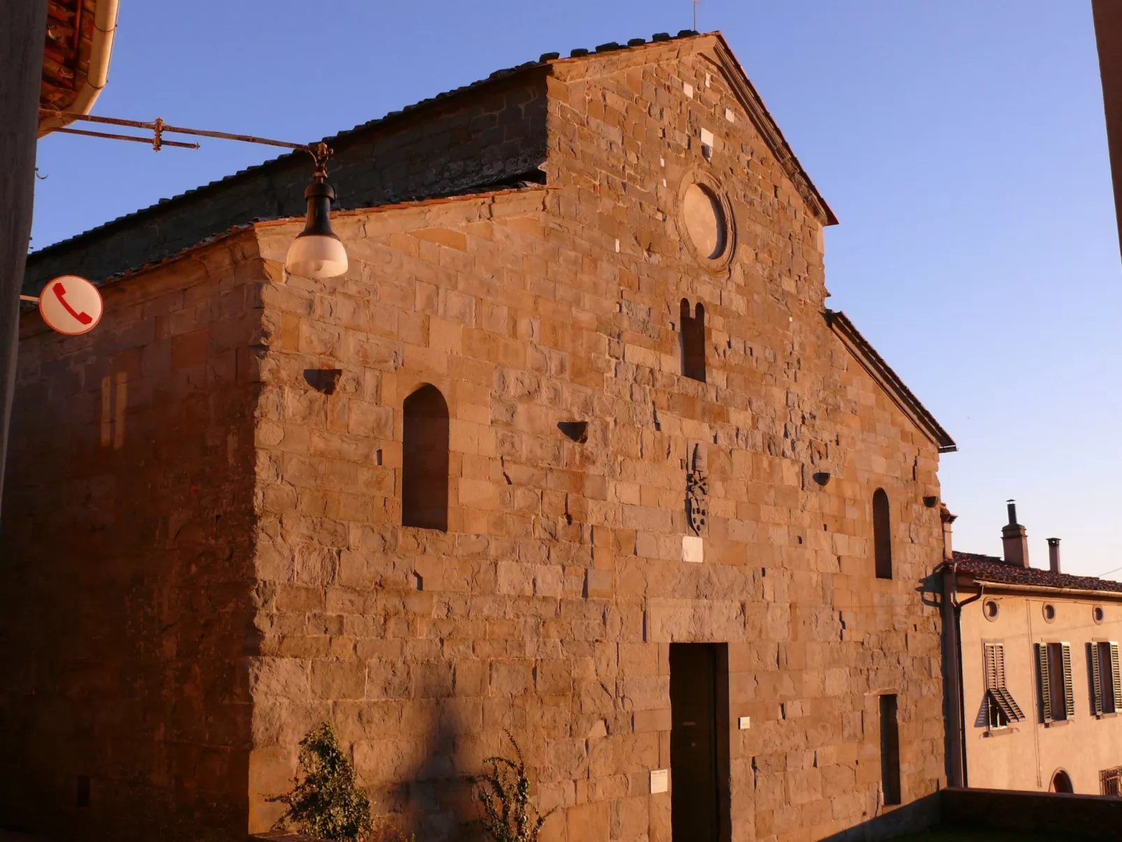 Anwesen mit Terrasse-Image-tags.info