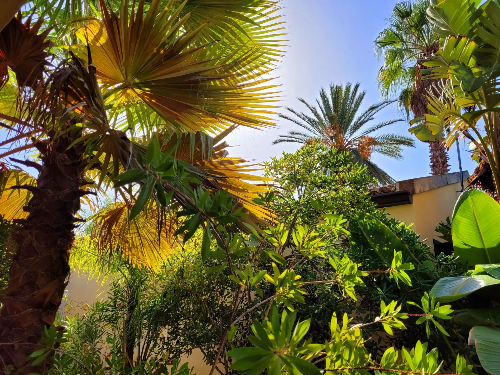 Schöner Bungalow direkt am Sandstrand auf Sizilien-Outside