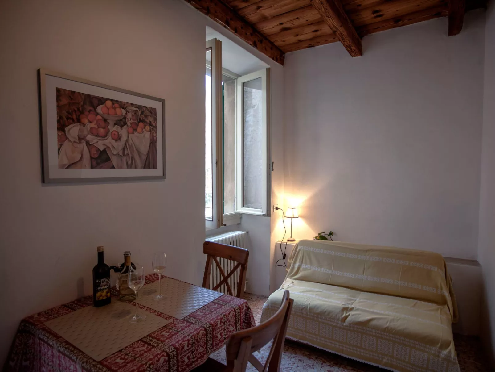 Pomelo einzigartige Atmosphäre im ehemaligen Gärtnerhaus-Drinnen