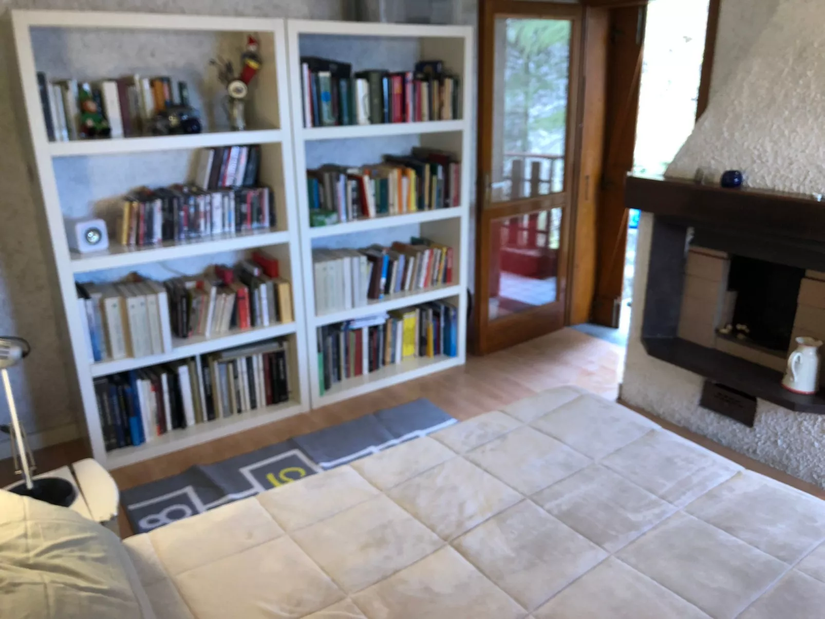 In Panoramalage in Solto Collina-Dedans